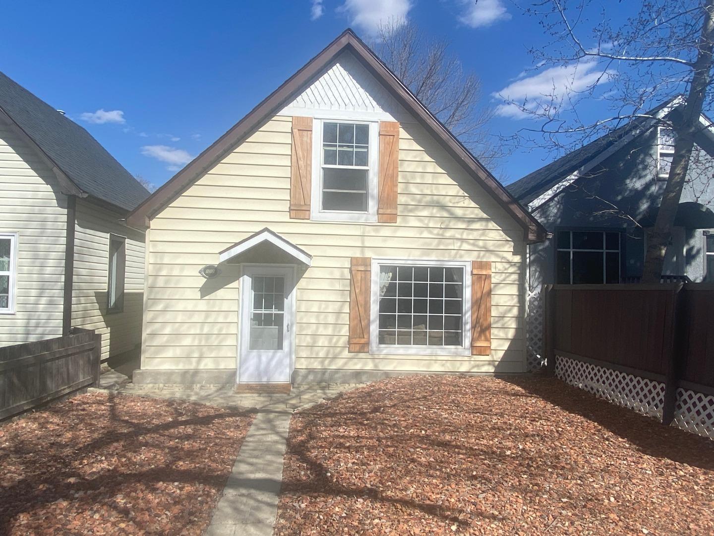 132 1 Street W, Drumheller, Alberta T0J0Y4 Sold History HouseSigma