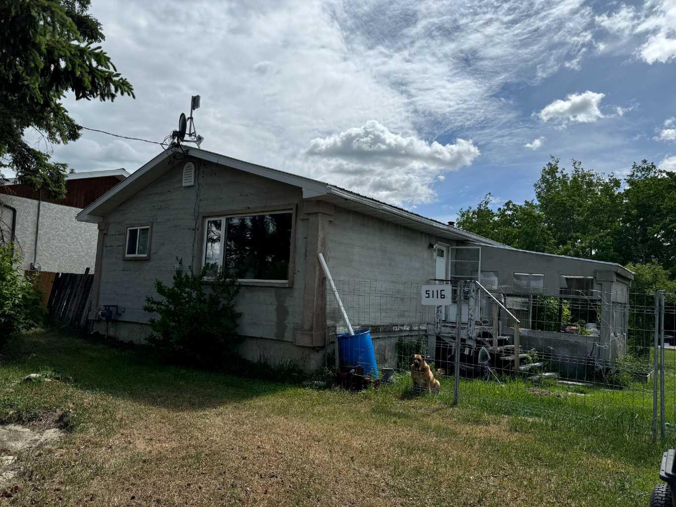 5115 46 Street, Alix, Alberta T0C0B0 For Sale HouseSigma