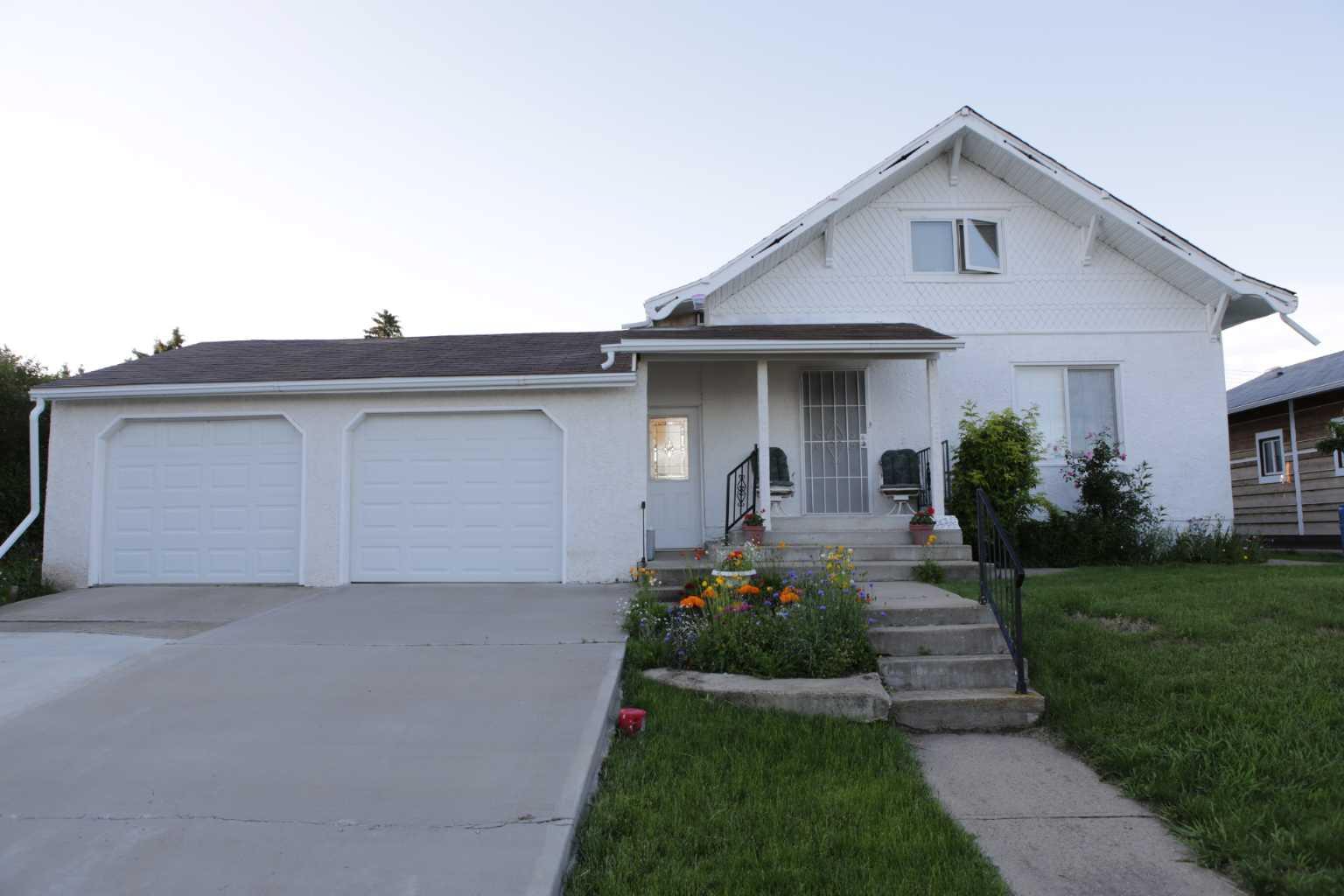 5109 49 Street, Castor, Alberta T0C0X0 For Sale HouseSigma