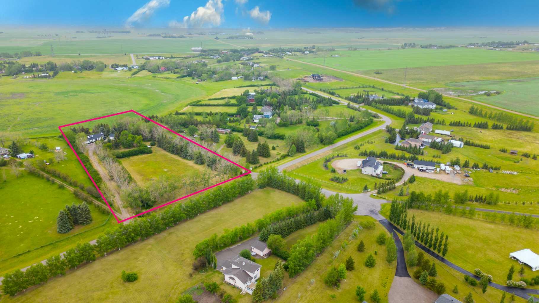 351 Shore Drive, Rural Rocky View County, Alberta T1Z0H7 For Sale