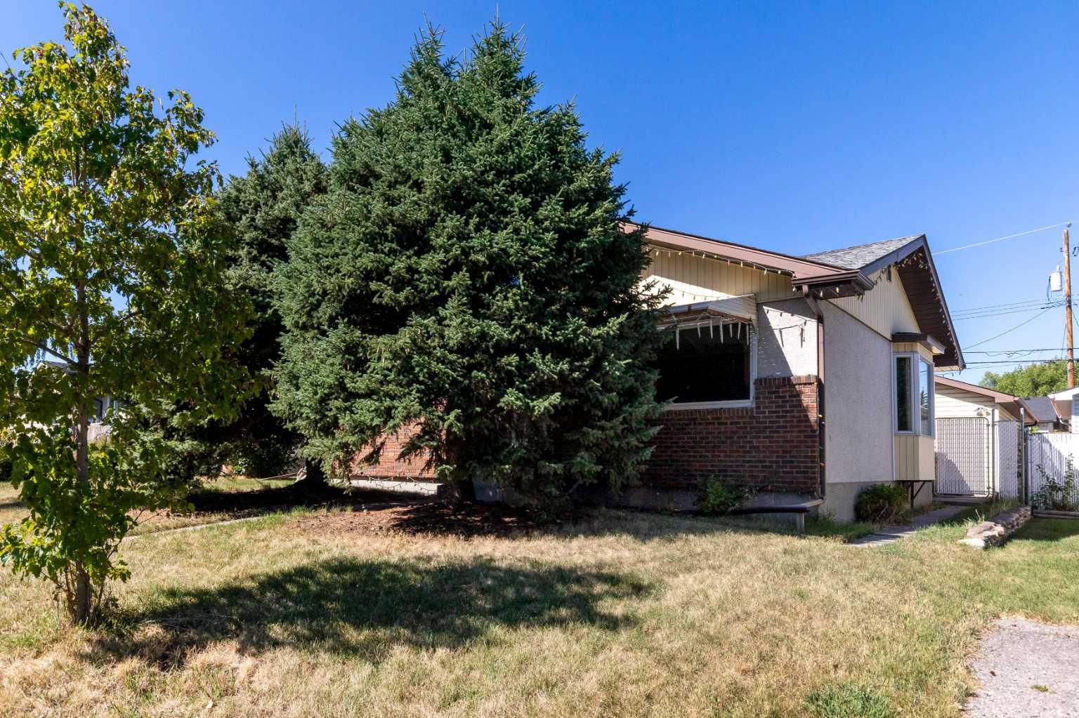 82 Gordon Drive SW, Calgary, Alberta T3E5A8 For Sale HouseSigma