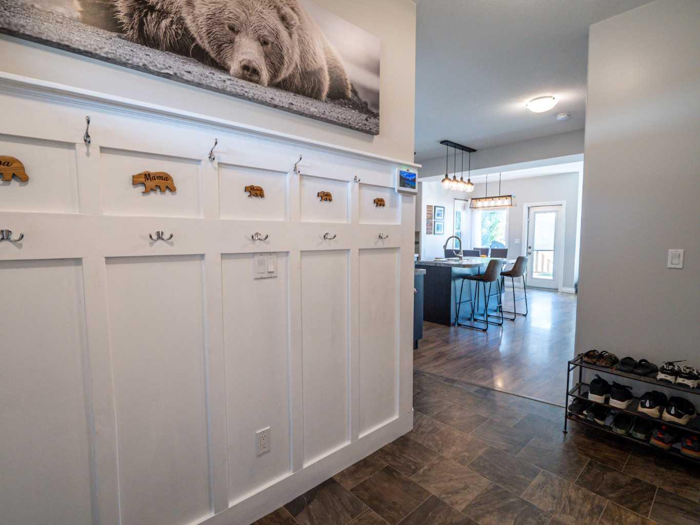 213 Crimson court, Blackfalds, Alberta T4M0A6 For Sale HouseSigma