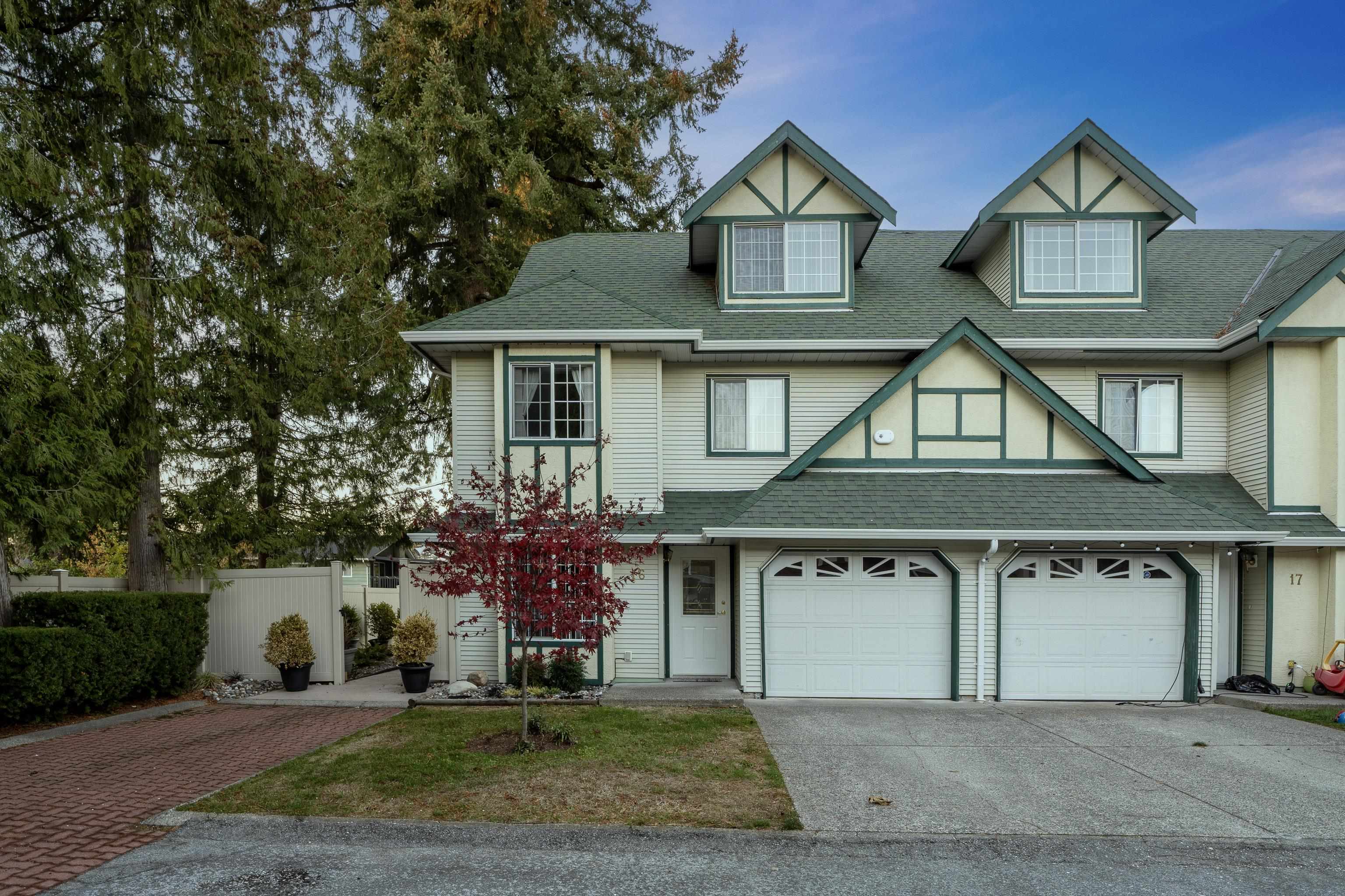 16 21409 DEWDNEY TRUNK ROAD, Maple Ridge, BC Townhouse For Sale