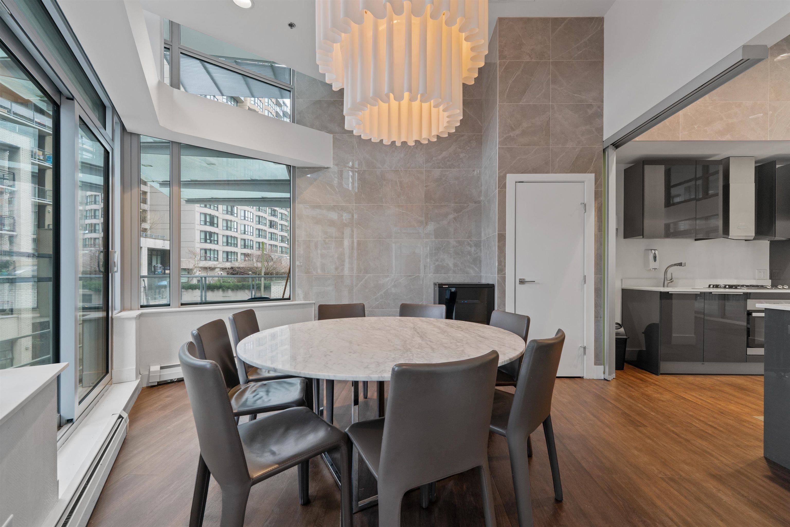Unit 404 - 1283 Howe Street, Vancouver 3