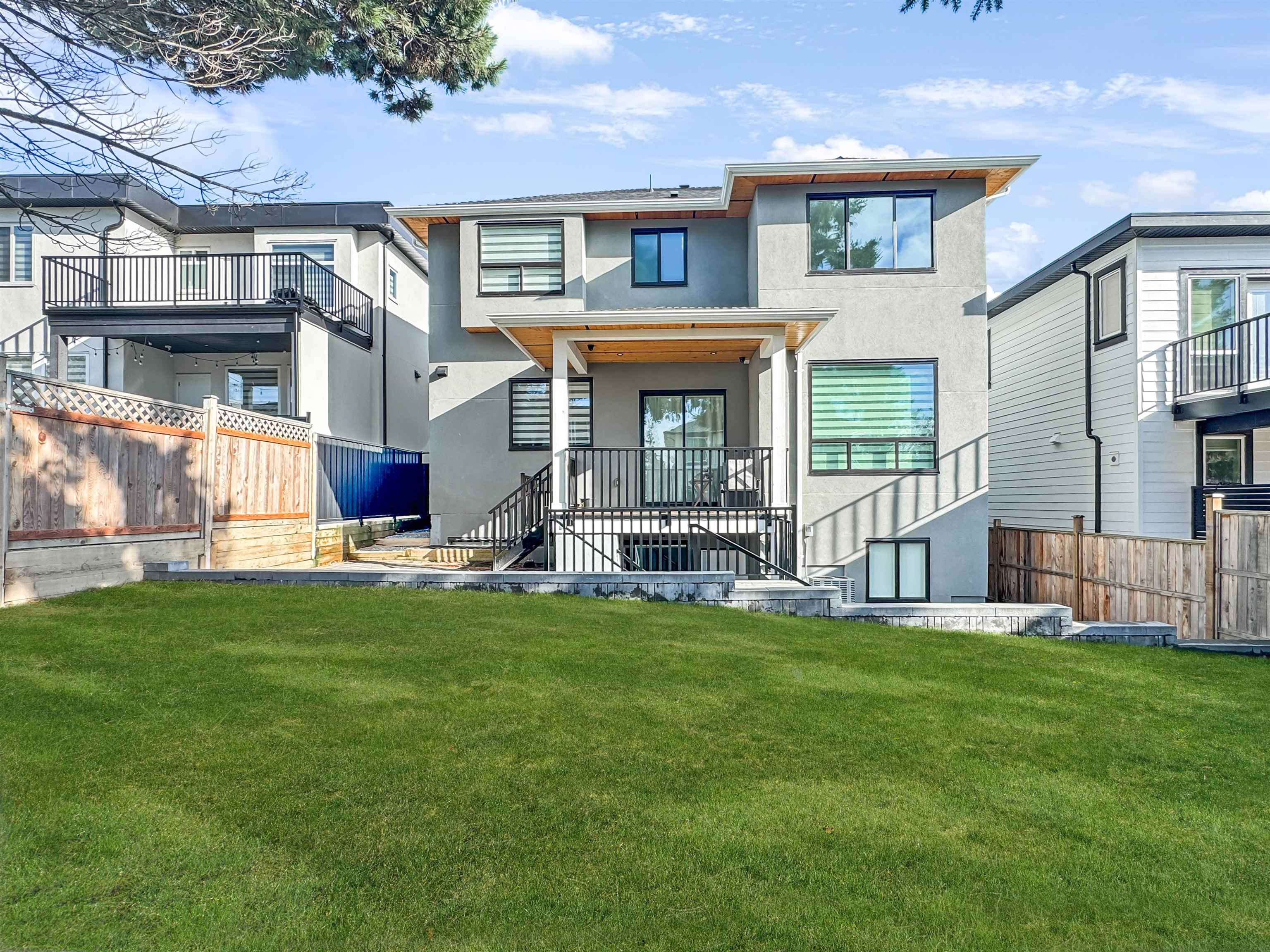 Unit Bsmt - 1695 167th Street, Surrey 2