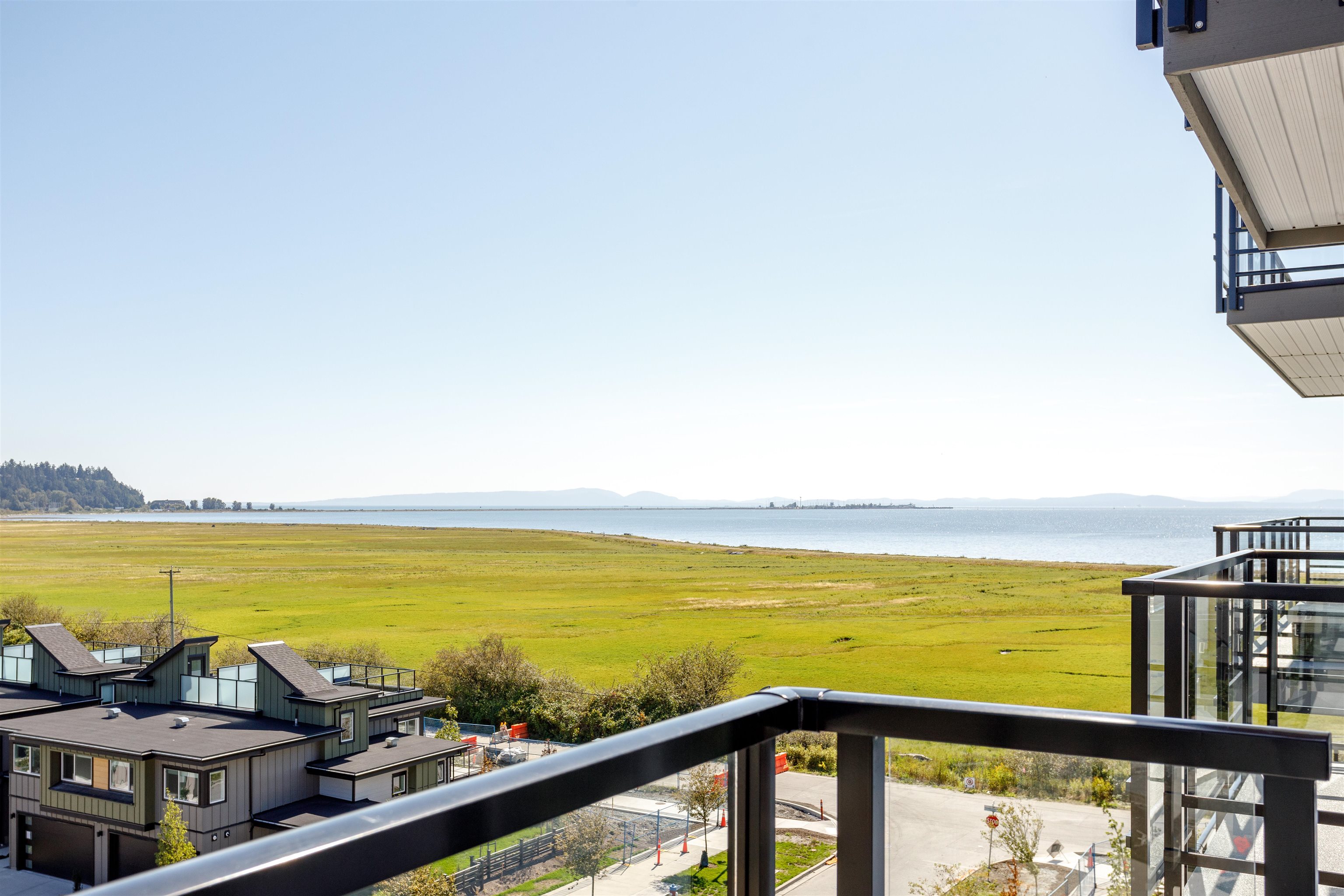 Unit 501 - 2431 Rabbit Dr, Tsawwassen 2