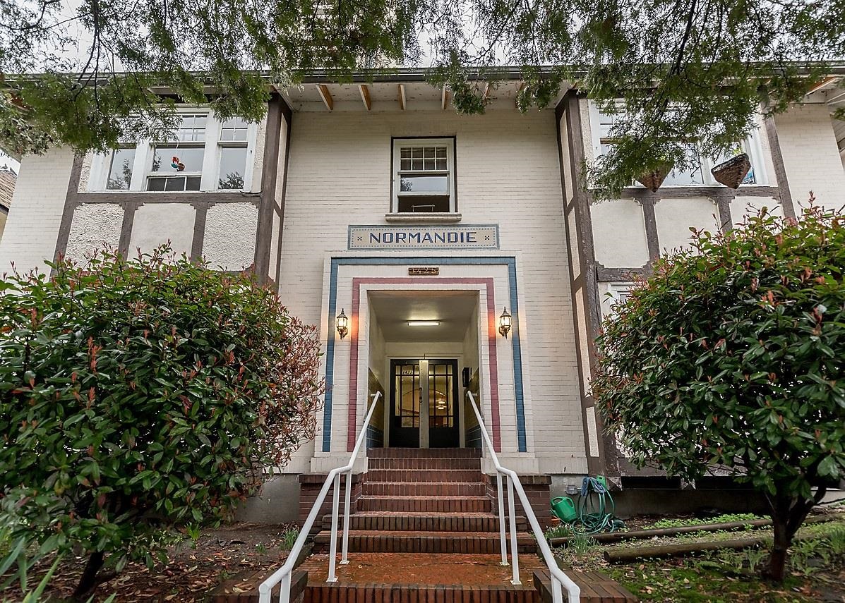 Unit 104 - 1425 Haro Street, Vancouver 3