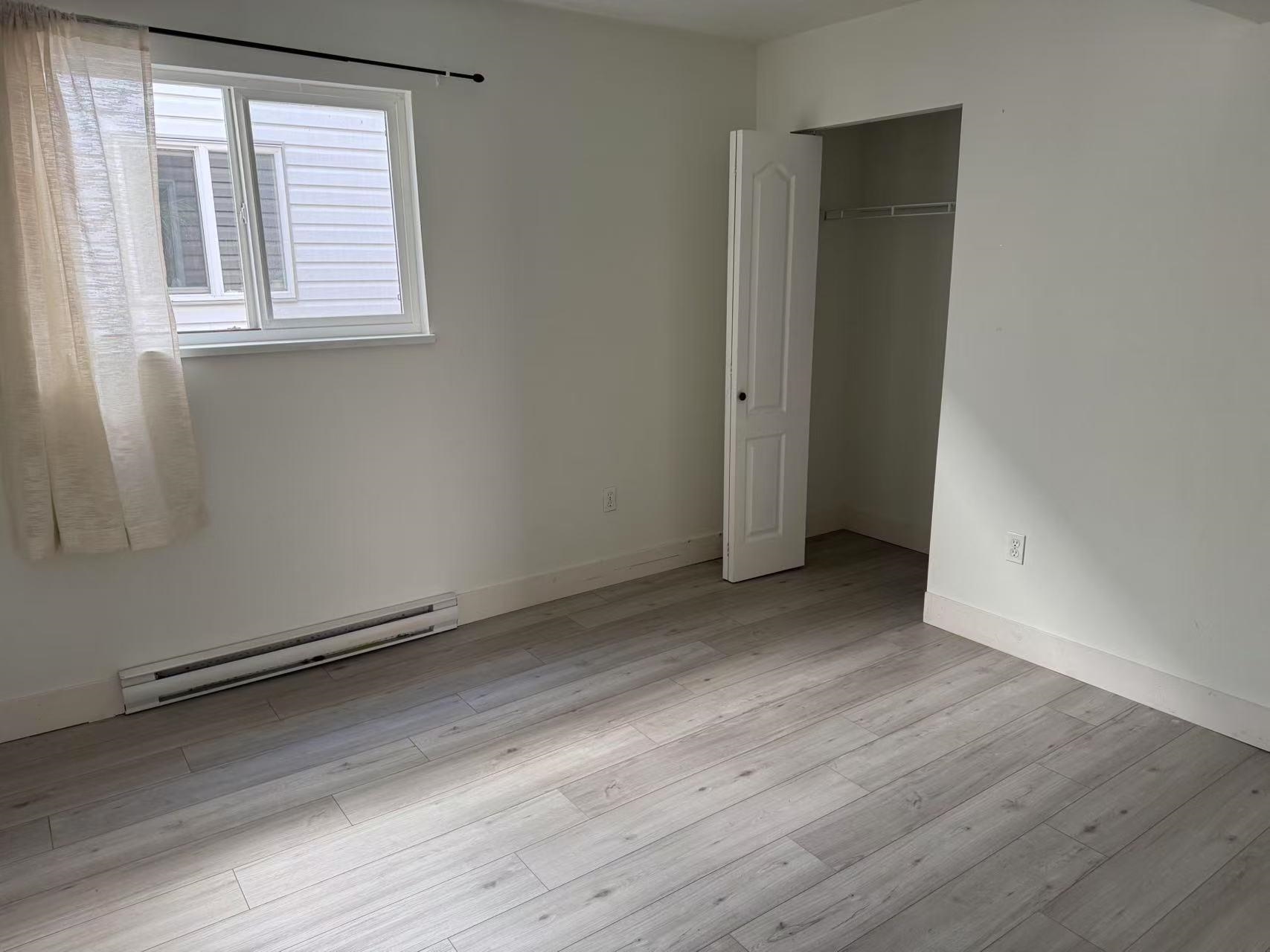 21xx-Ground level Fraser Avenue, Coquitlam 5