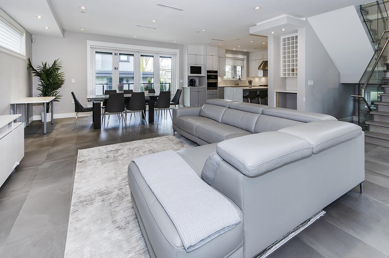 3287 Matapan Crescent, Vancouver 2