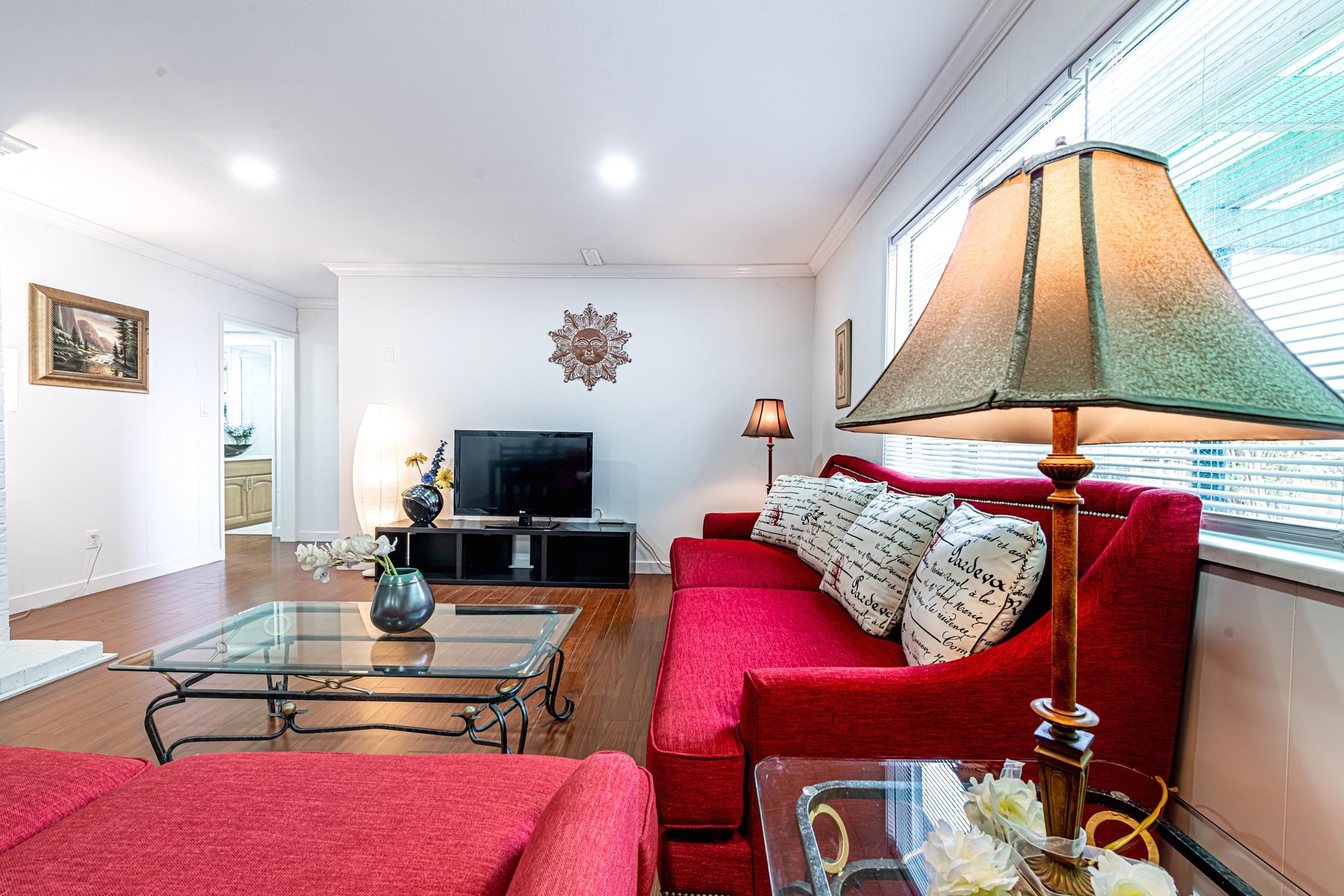 1xxx Charland Avenue, Coquitlam 5