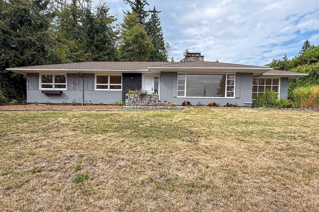 555 Stevens Drive, West Vancouver 3