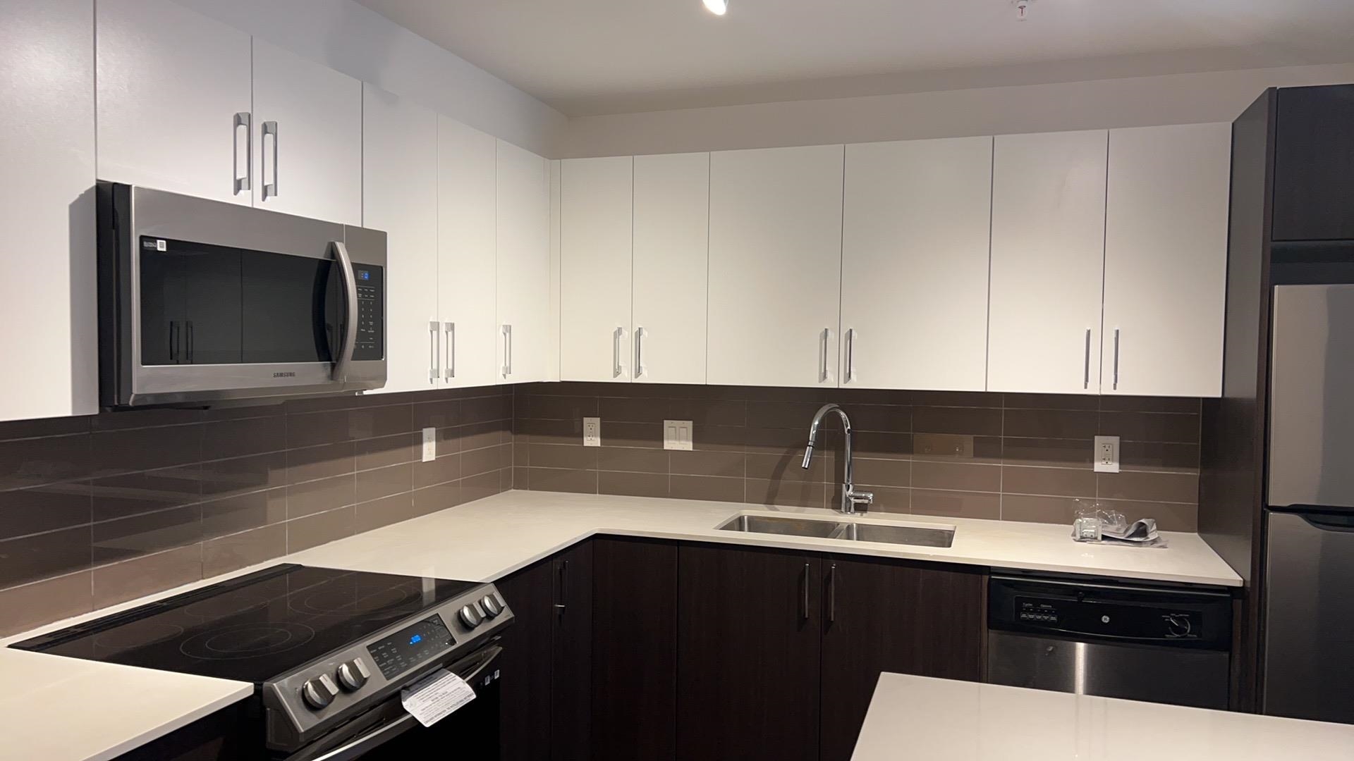 Unit 202 - 8695 160 Street, Surrey 3