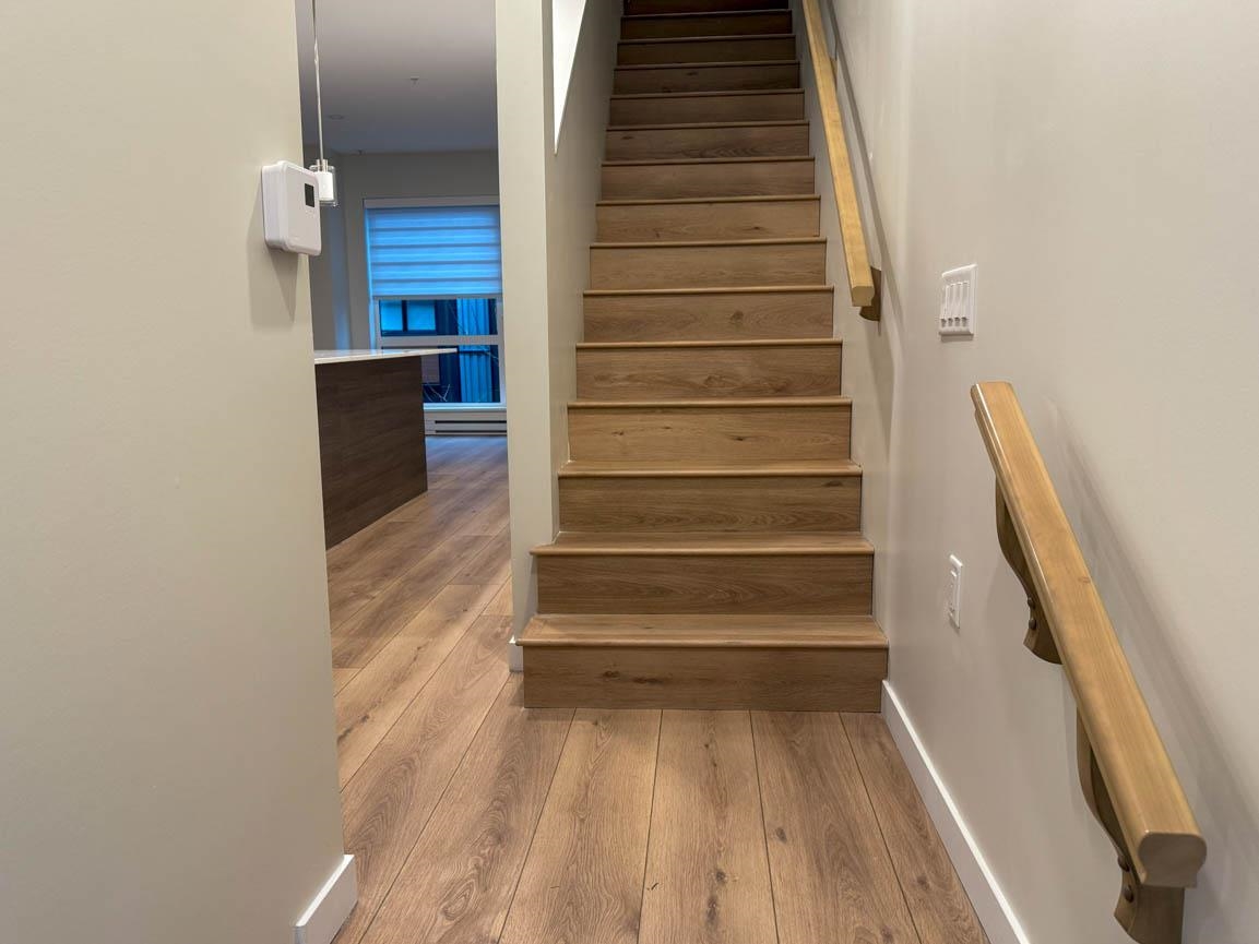 Th 74 - 3592 Hull St, Vancouver 3