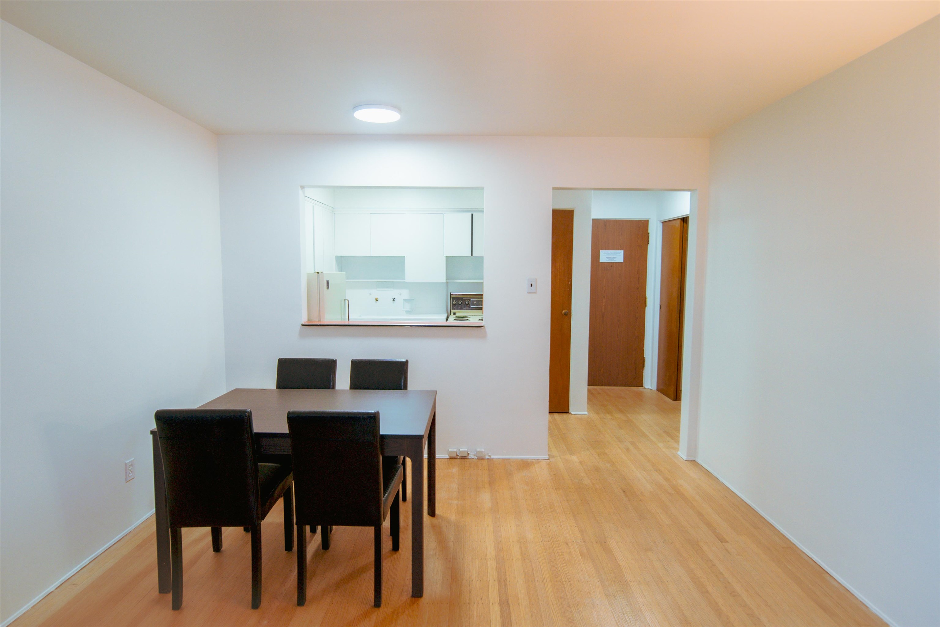 Unit 204 - 1925 Nelsonstreet, Vancouver 3