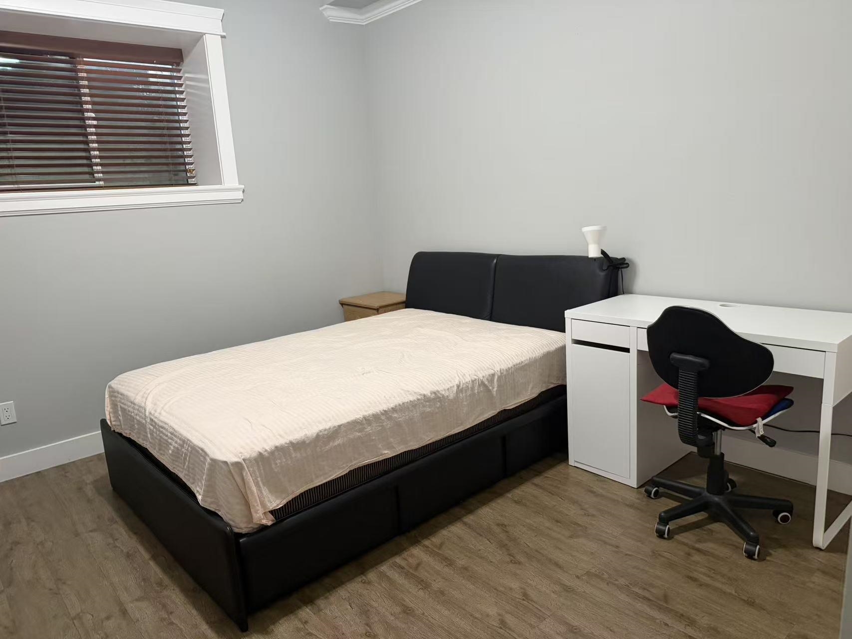 Unit ensuite - 5335 Irving Street, Burnaby 4