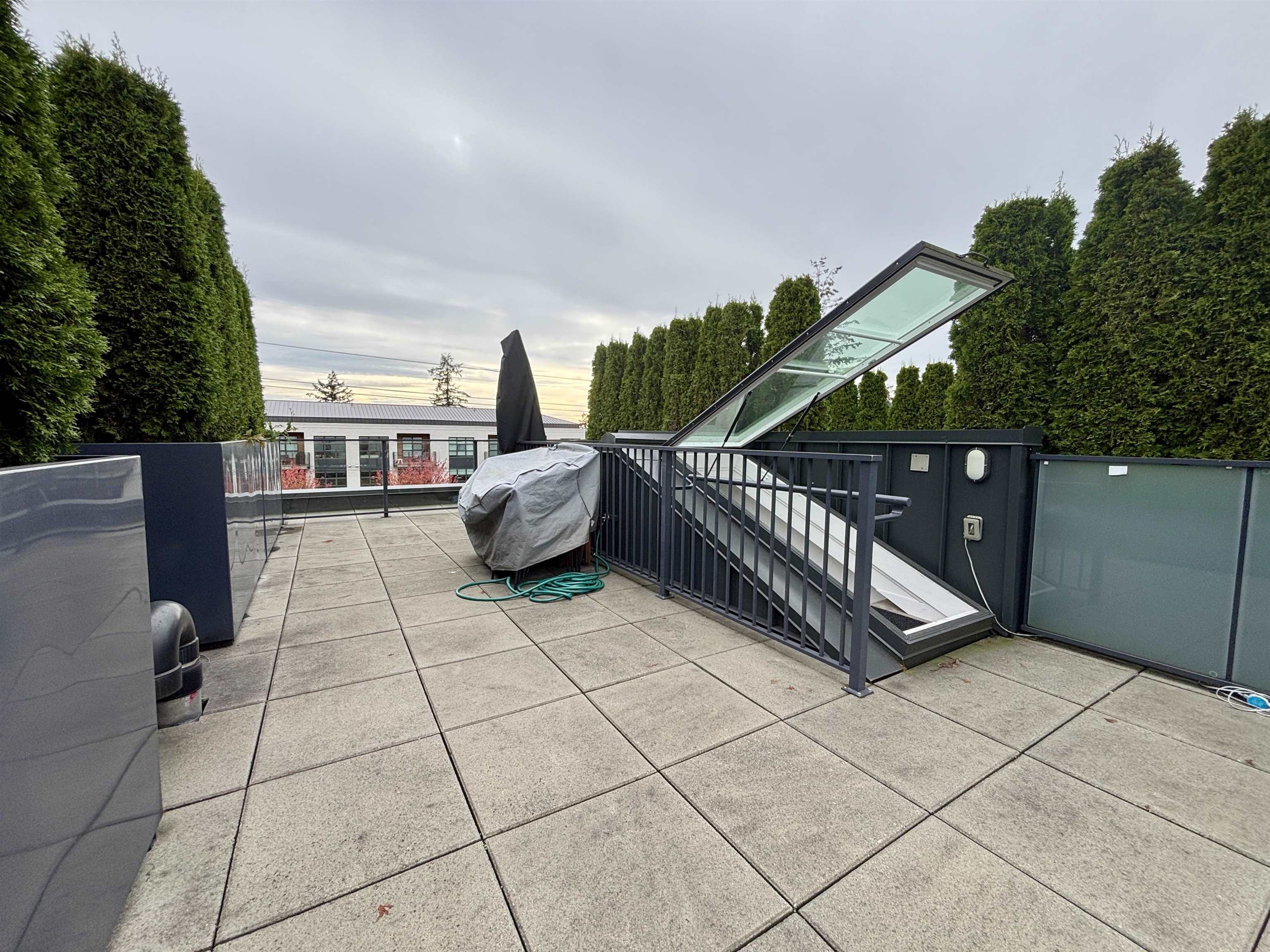 Unit 3 - 720 3rd East Street, North Vancouver 5