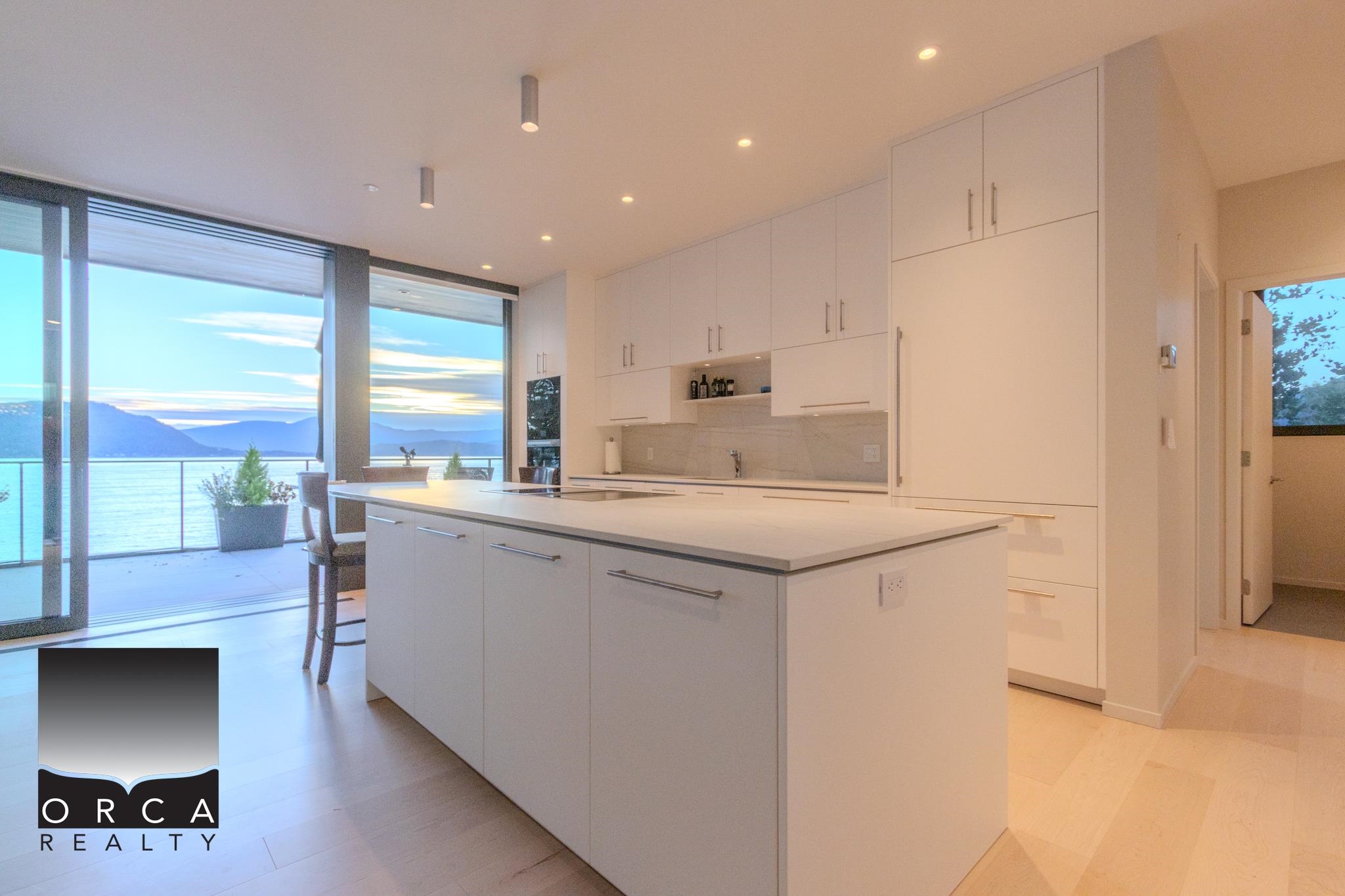 Unit Main - 8885 Lawrence Way, West Vancouver 4