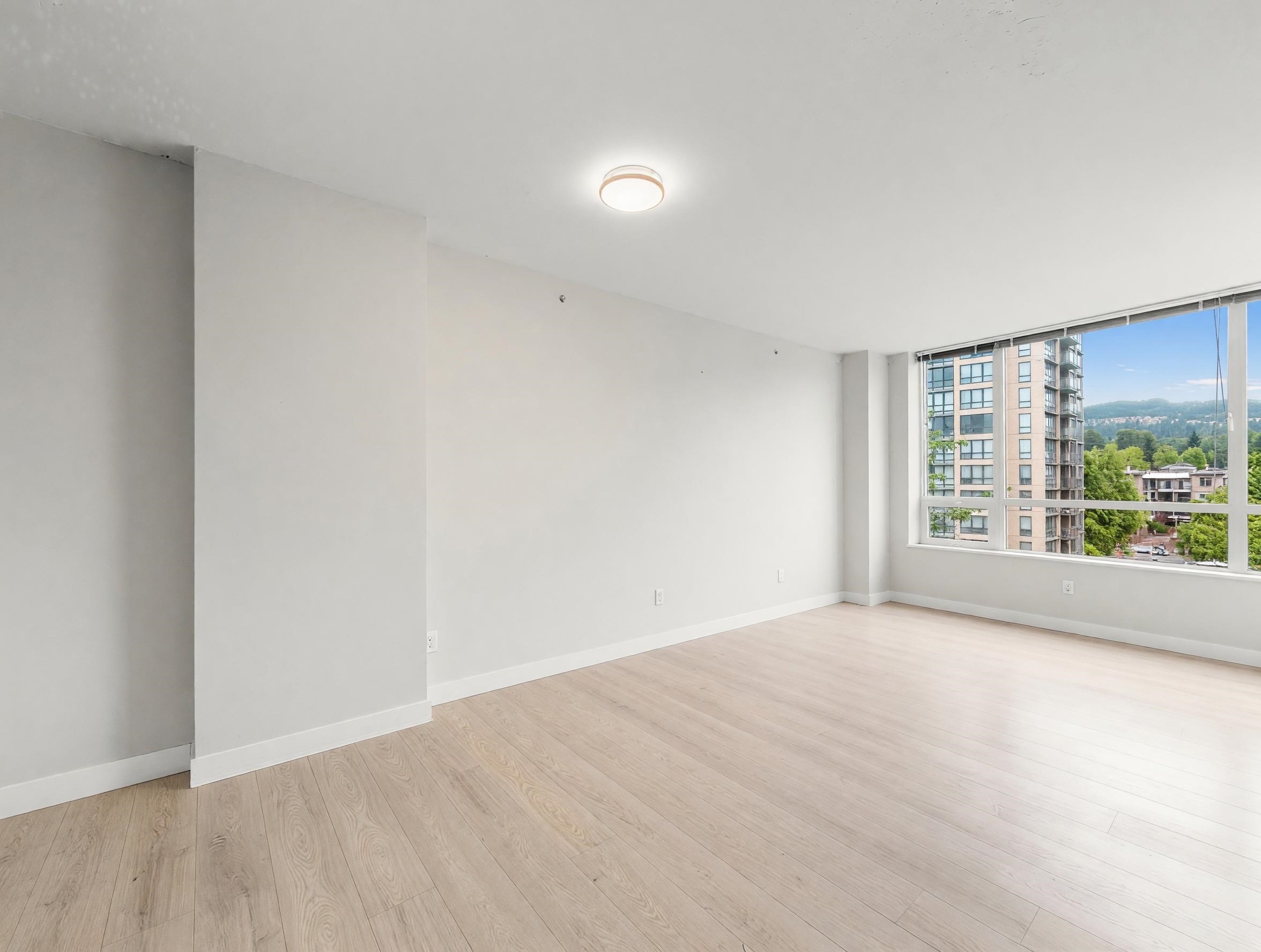 Unit 605 - 2968 Glen Dr, Coquitlam 3