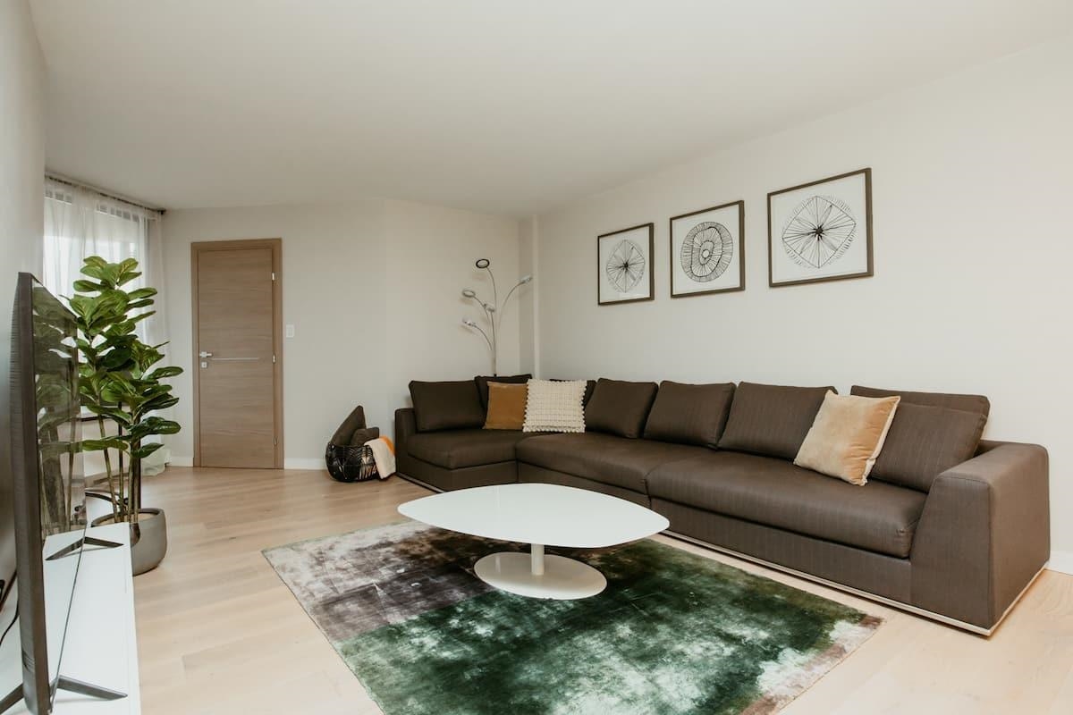 Unit 407 - 1455 Robson Street, Vancouver 3