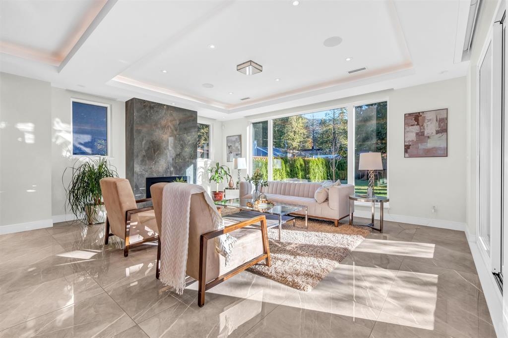 4470 Capilano Road, North Vancouver 2