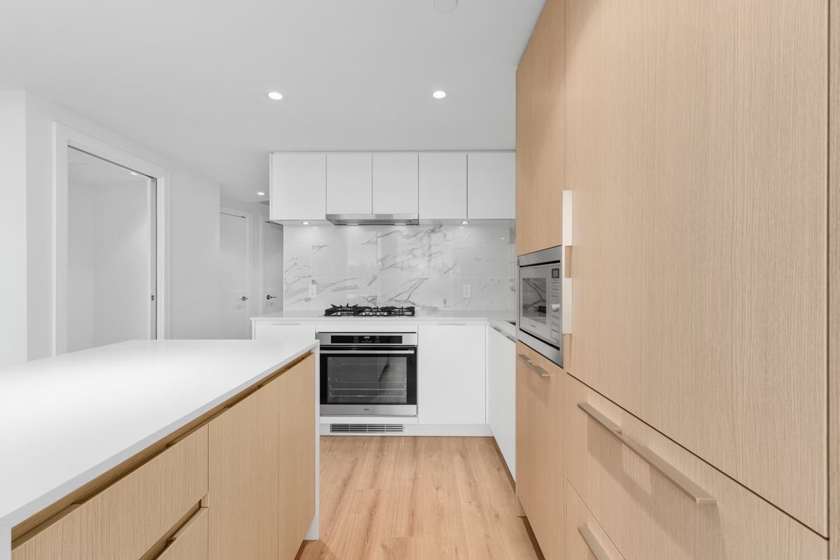 Unit 1208 - 1500 Fern Street, North Vancouver 5