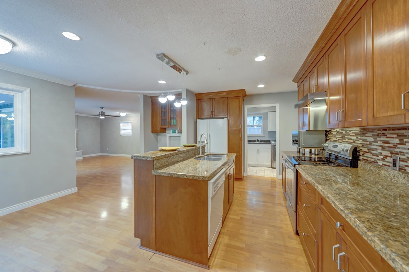 8566 109b Street, Delta 4