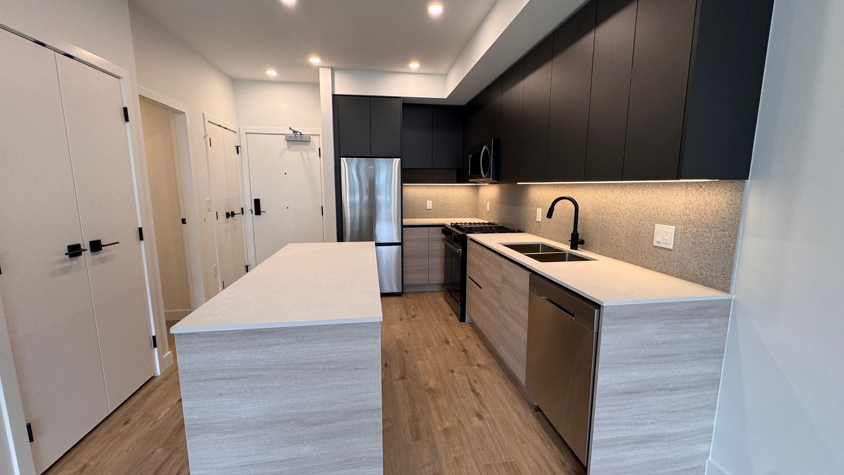 Unit 3xx - 9688 University Crescent, Burnaby 2