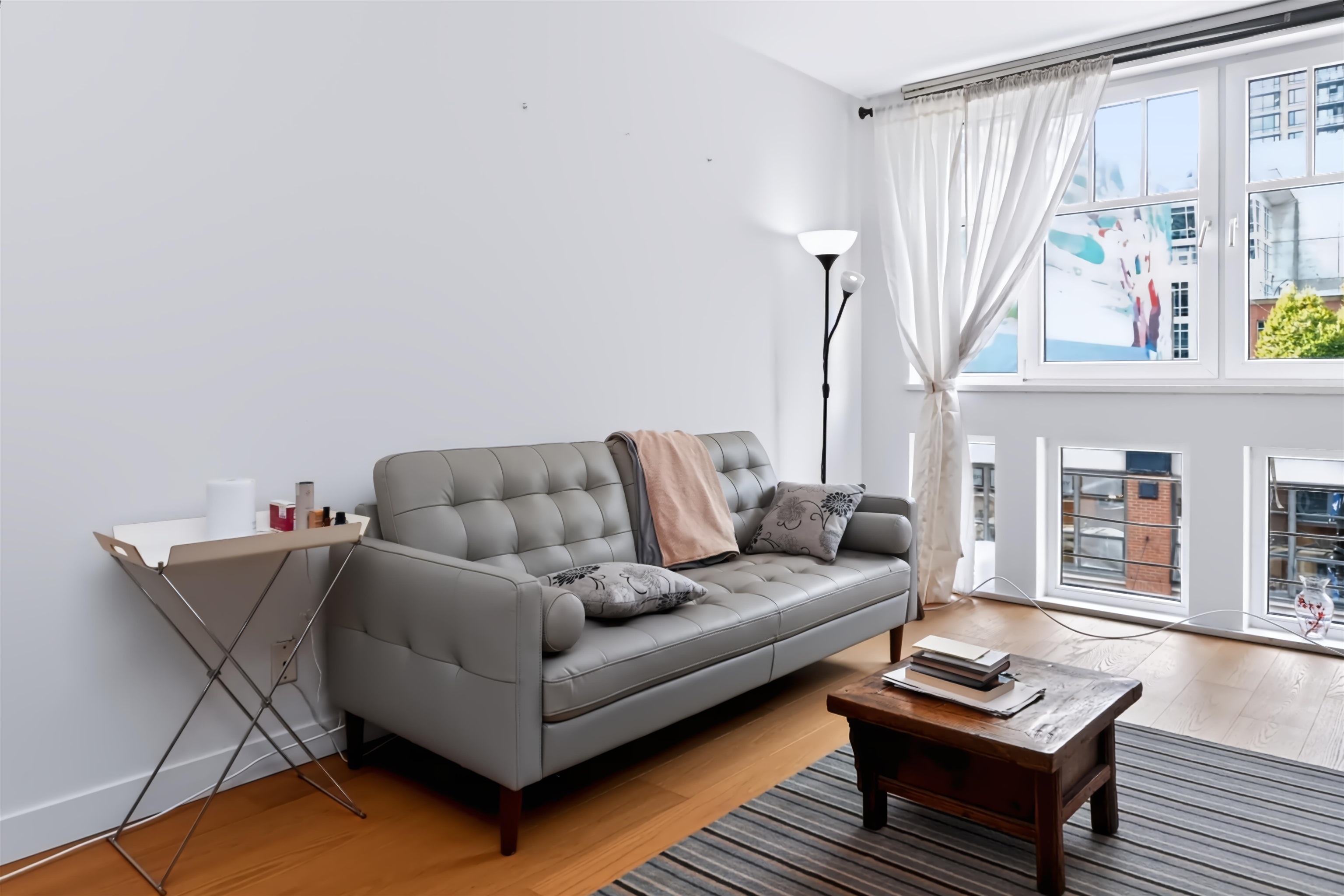 Unit 405 - 1072 Hamilton Street, Vancouver 2