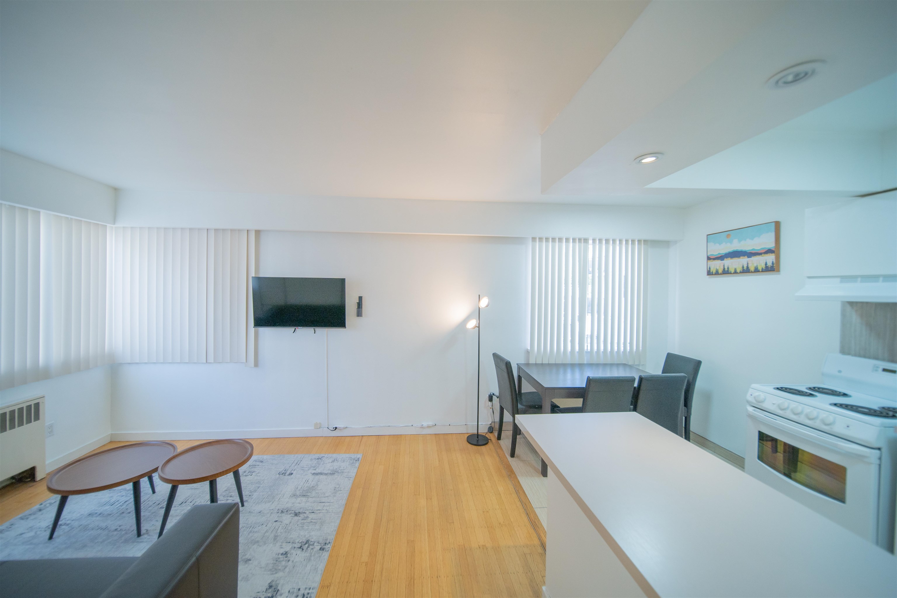 Unit 207 - 1925 Nelsonstreet, Vancouver 4
