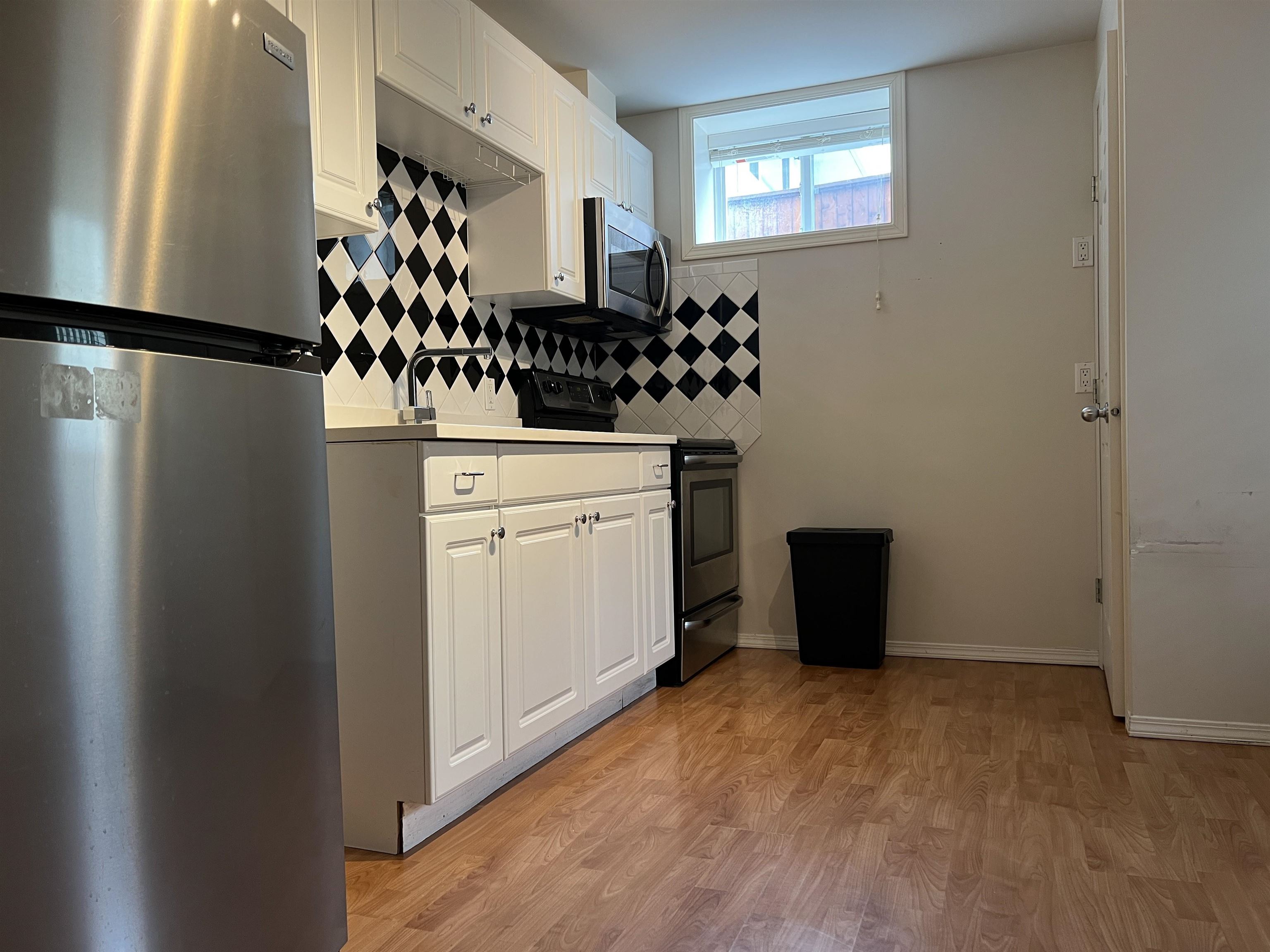 Unit Basement - 631 Porter Street, Coquitlam 4