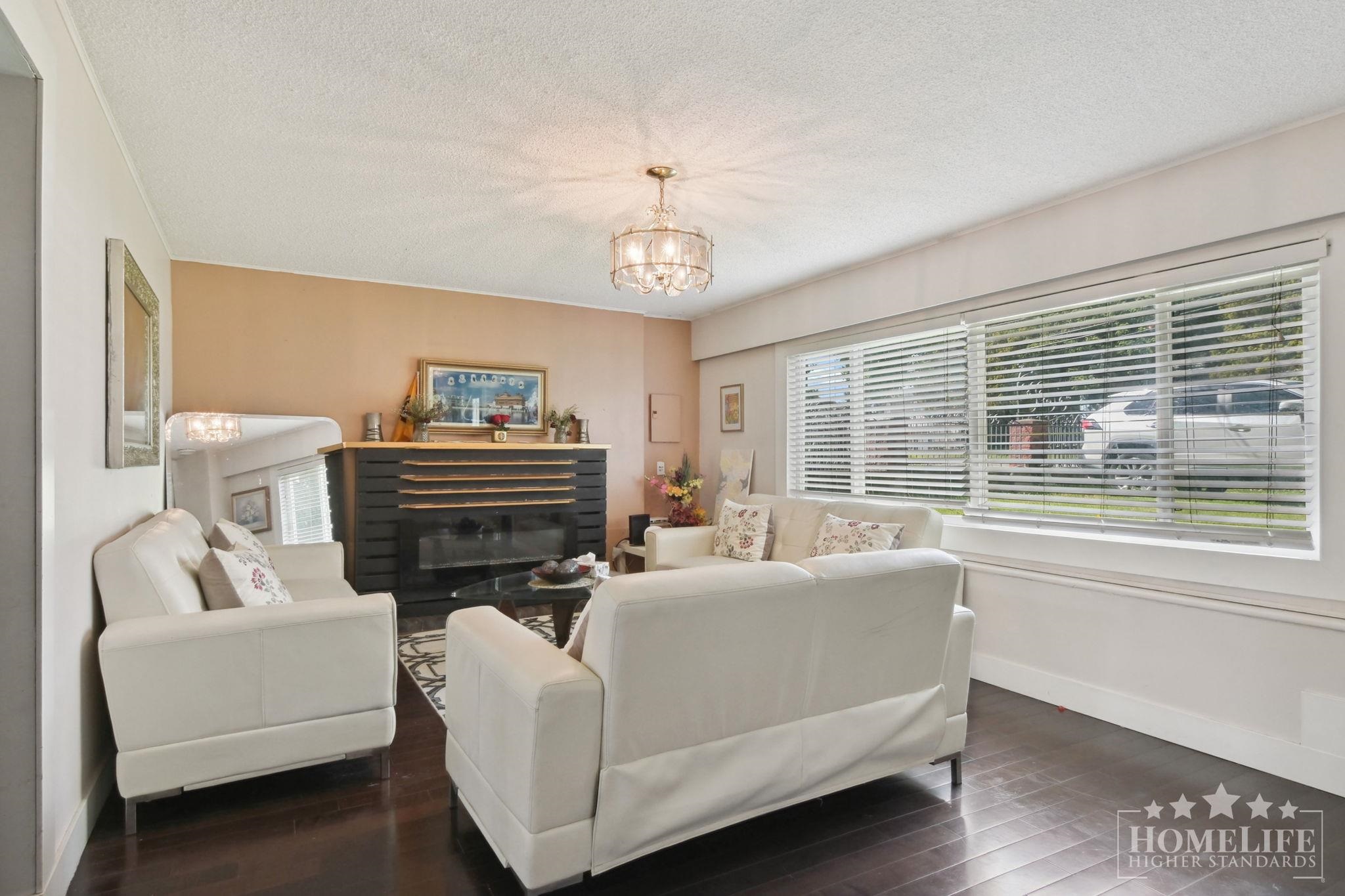 Unit House - 11860 75a Avenue, Delta 3