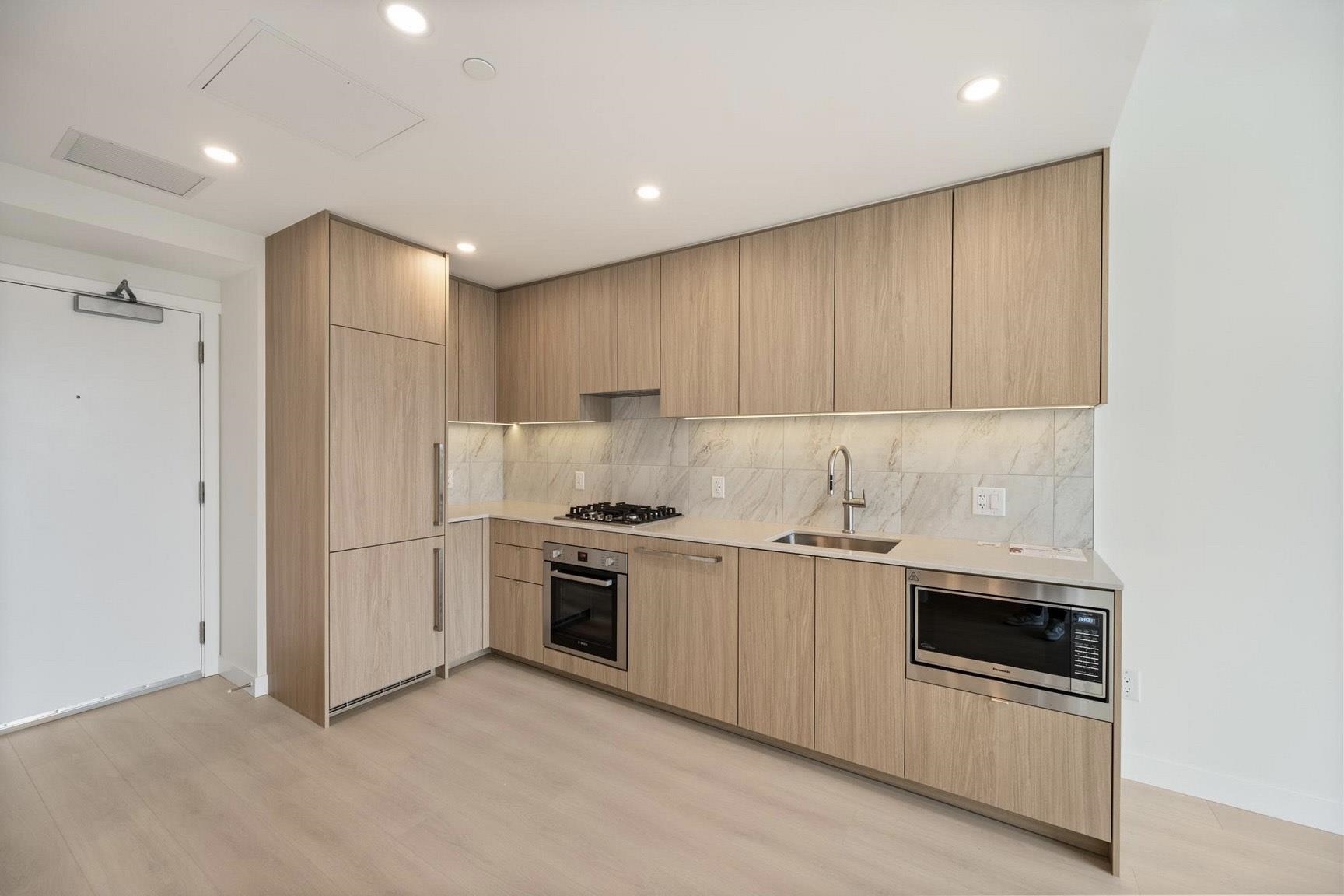 Unit 2XXX - 626 Claremont Street, Coquitlam 4