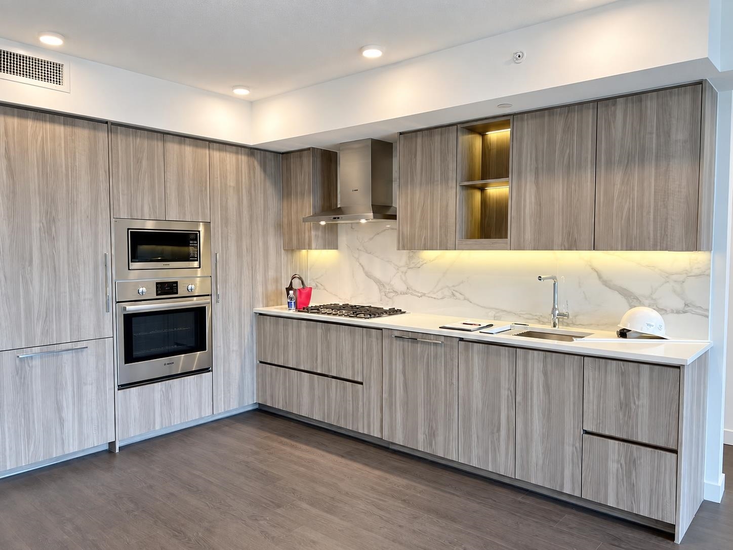 Unit 14xx - 13768 100 Avenue, Surrey 2
