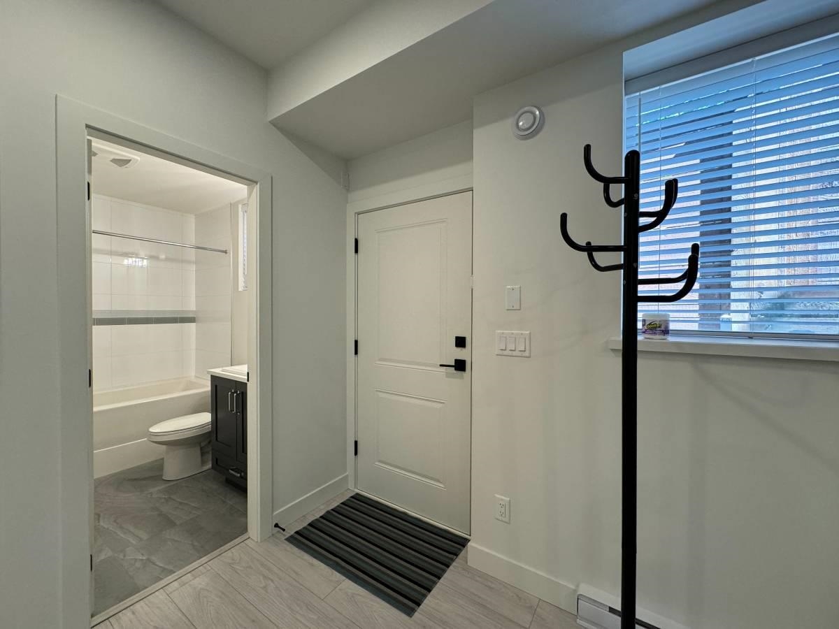 Unit Suite - 23154 140b St, Maple Ridge 3
