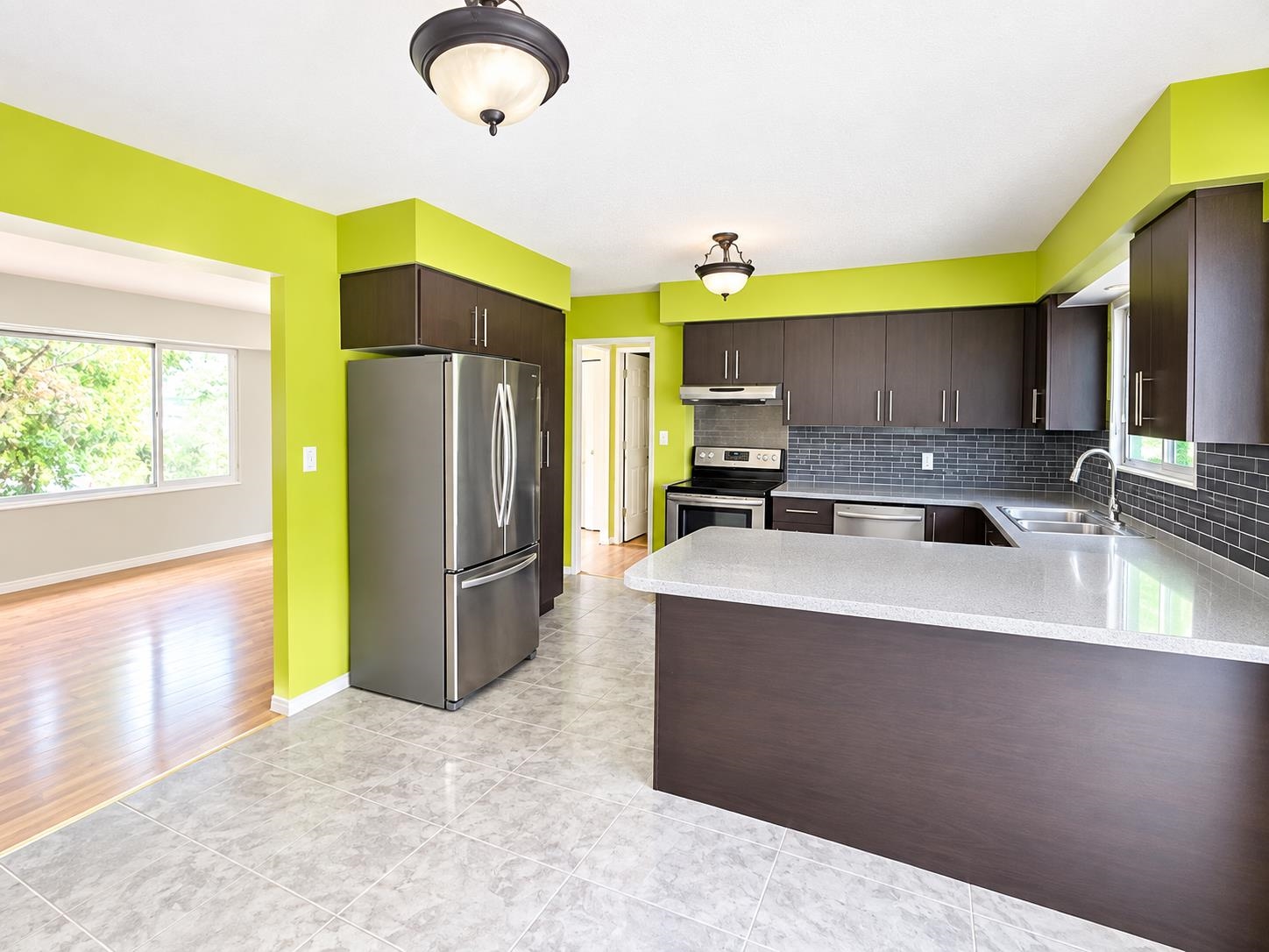 202xx 53 Avenue, Langley 5