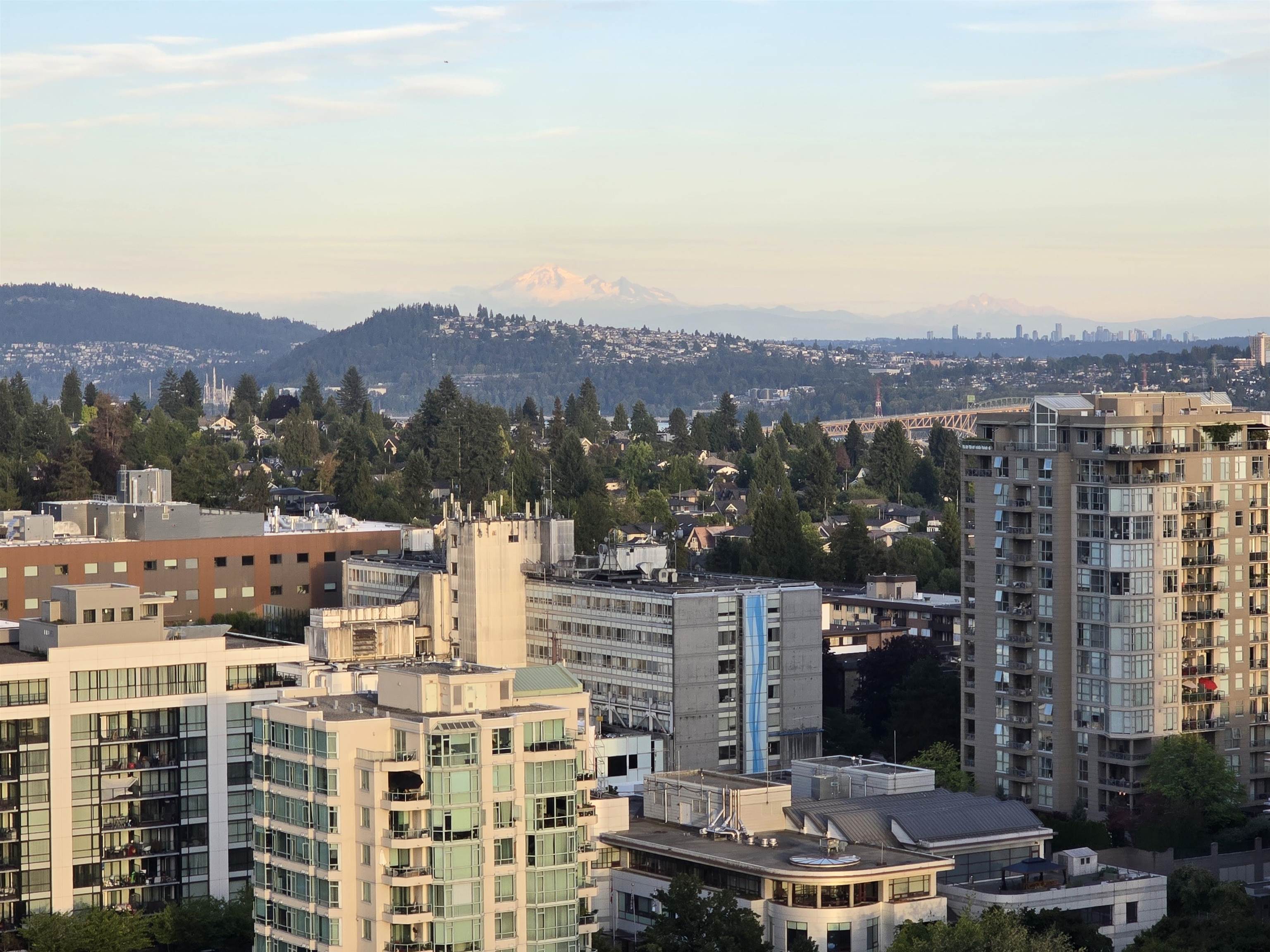 Unit 2202 - 128 W 15th Street, North Vancouver 3