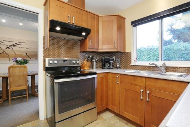 5372 46 Avenue, Ladner 5
