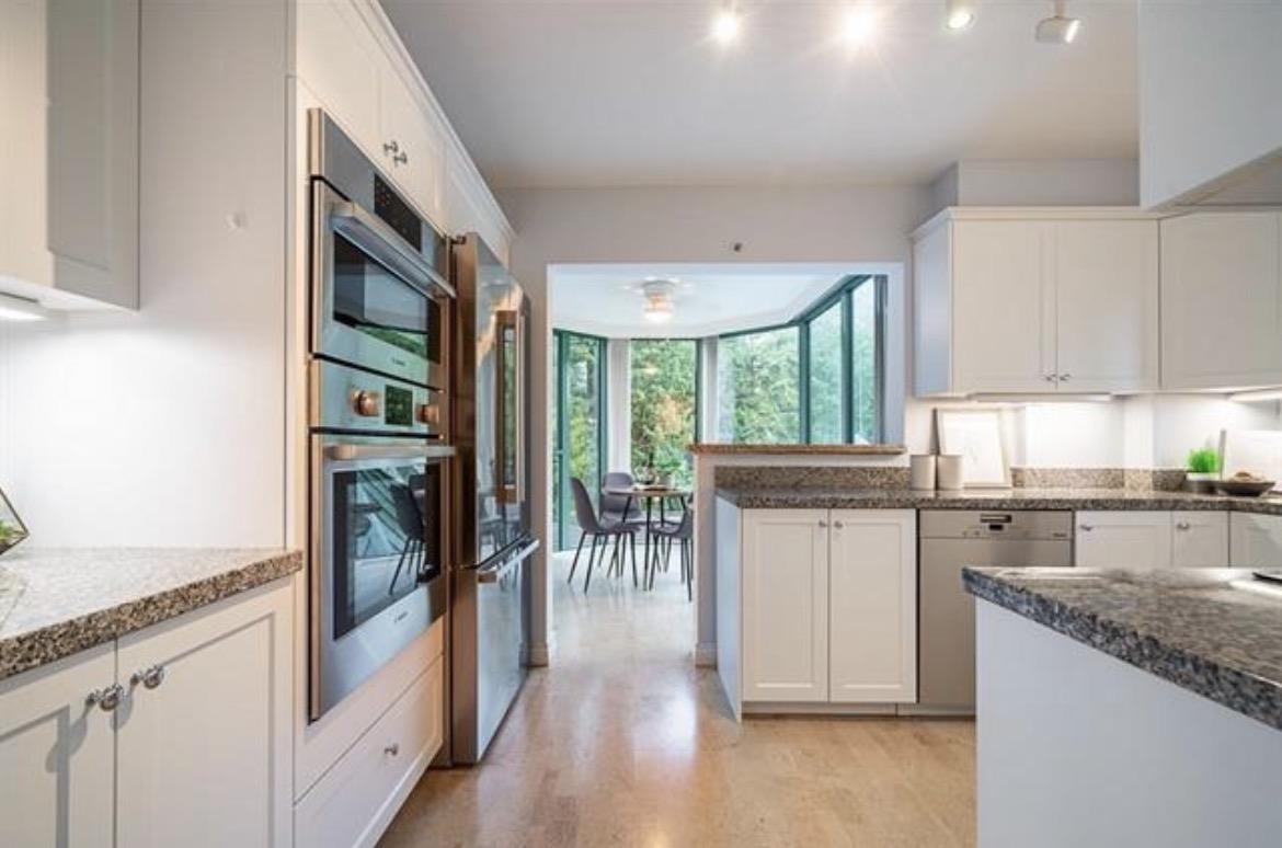 Unit 4A - 338 Taylor Way, West Vancouver 2
