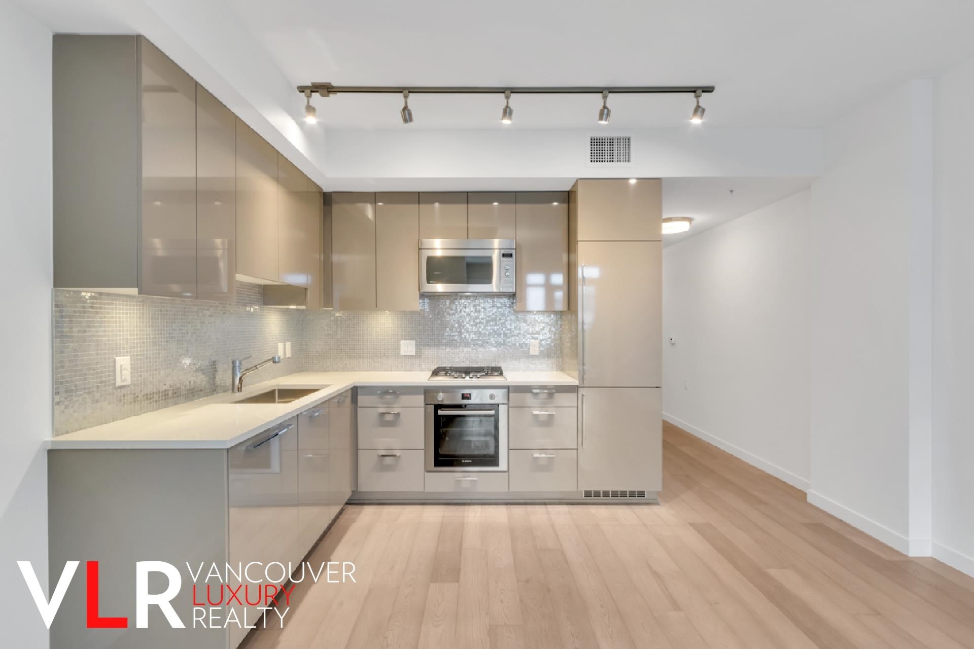 Unit 307 - 4171 Cambie Street, Vancouver 3