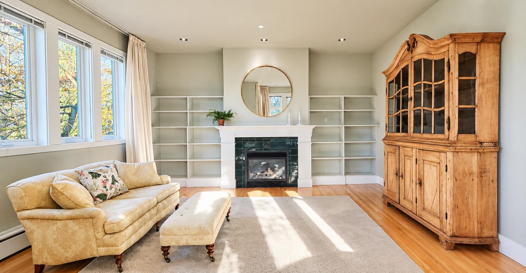 2491 14th Avenue W, Vancouver 4