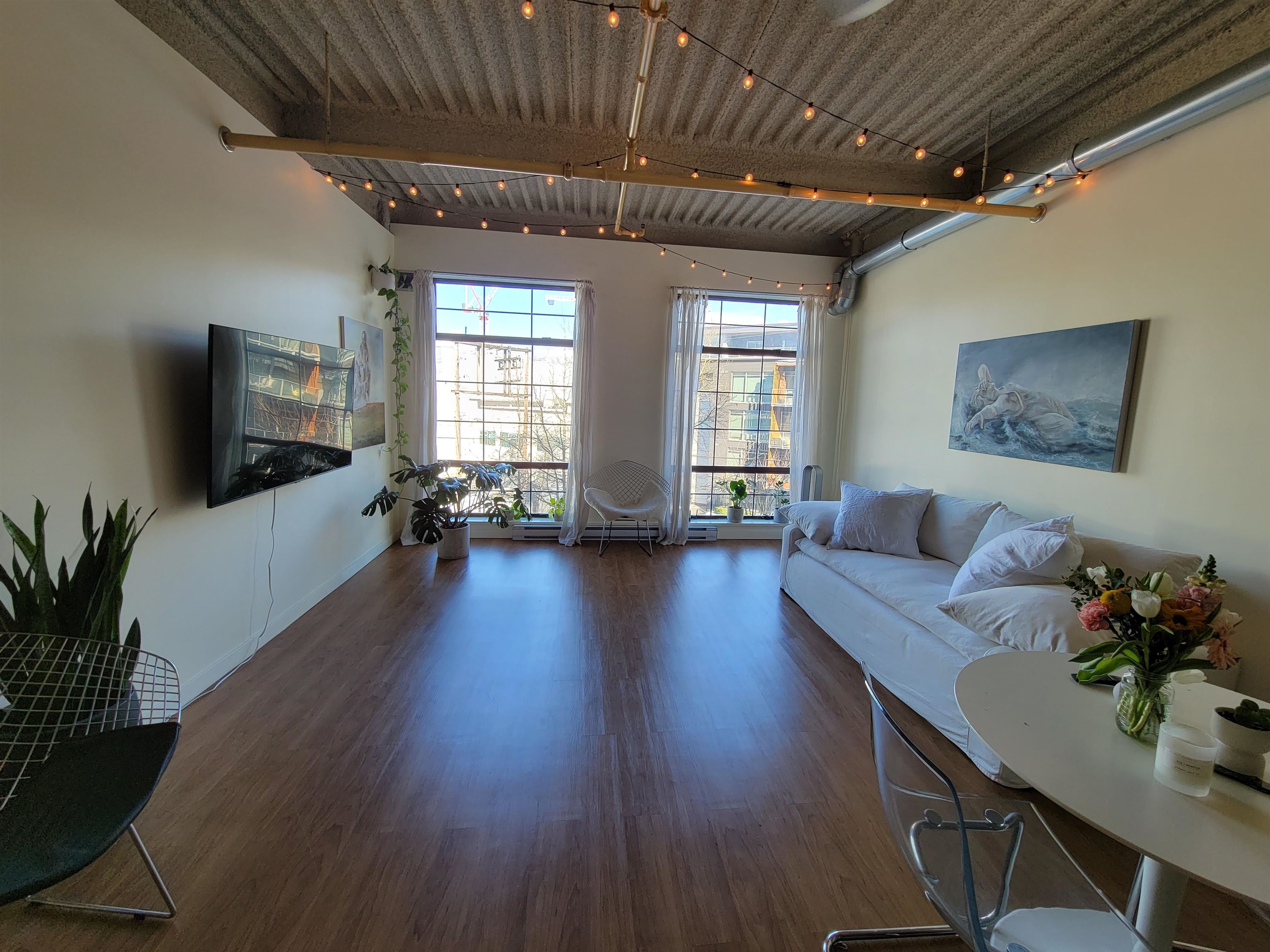 Unit 217 - 237 4th Avenue E, Vancouver 2