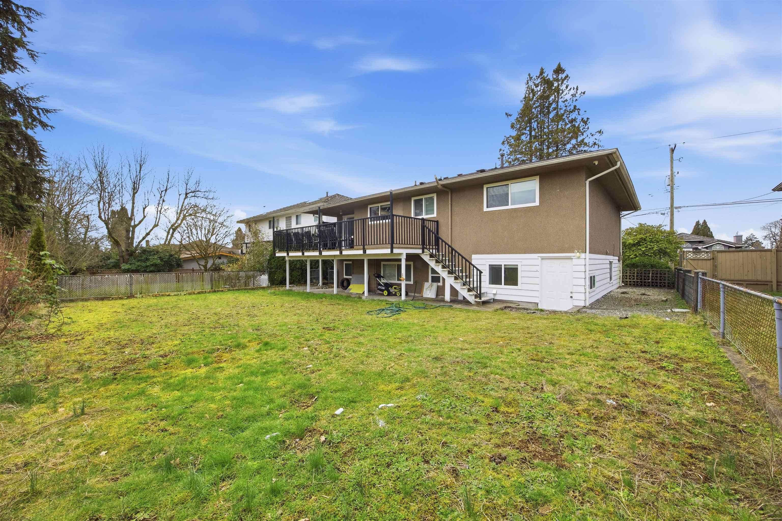 Unit Upper - 1106 Duthie Avenue, Burnaby 2