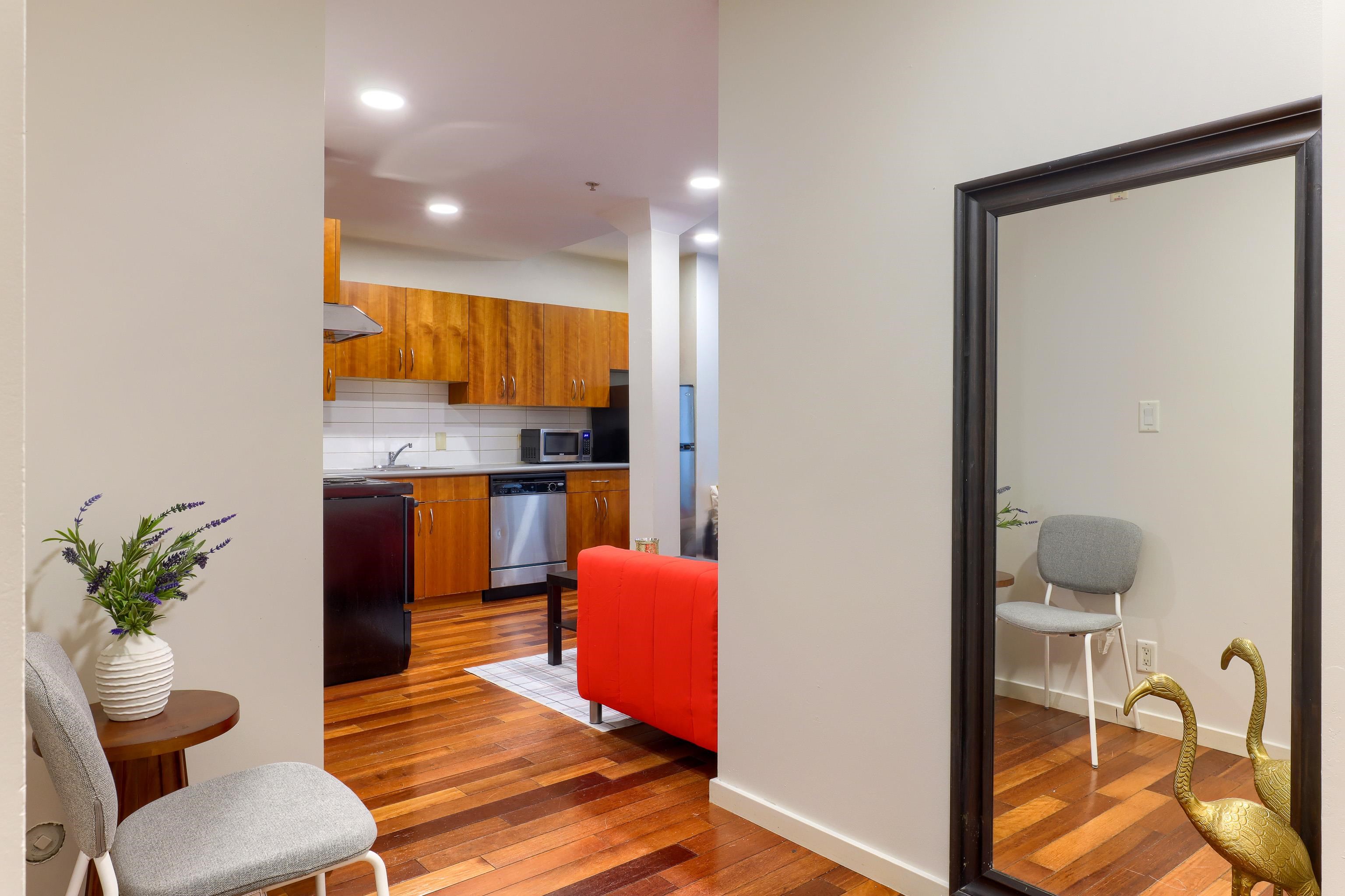 Unit 204 - 440 Richards Street, Vancouver 5