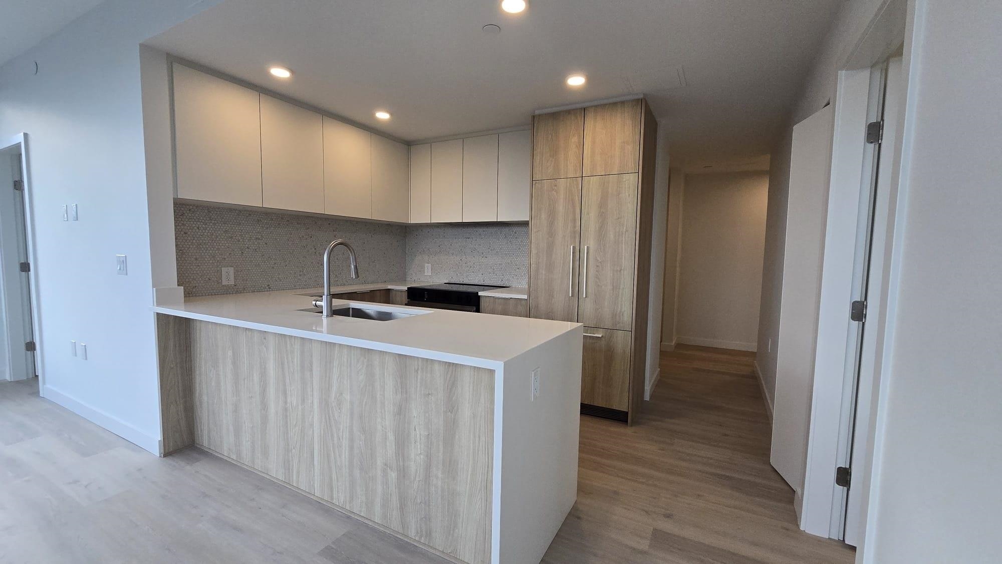 Unit 309 - 1616 Lloyd Avenue, North Vancouver 3
