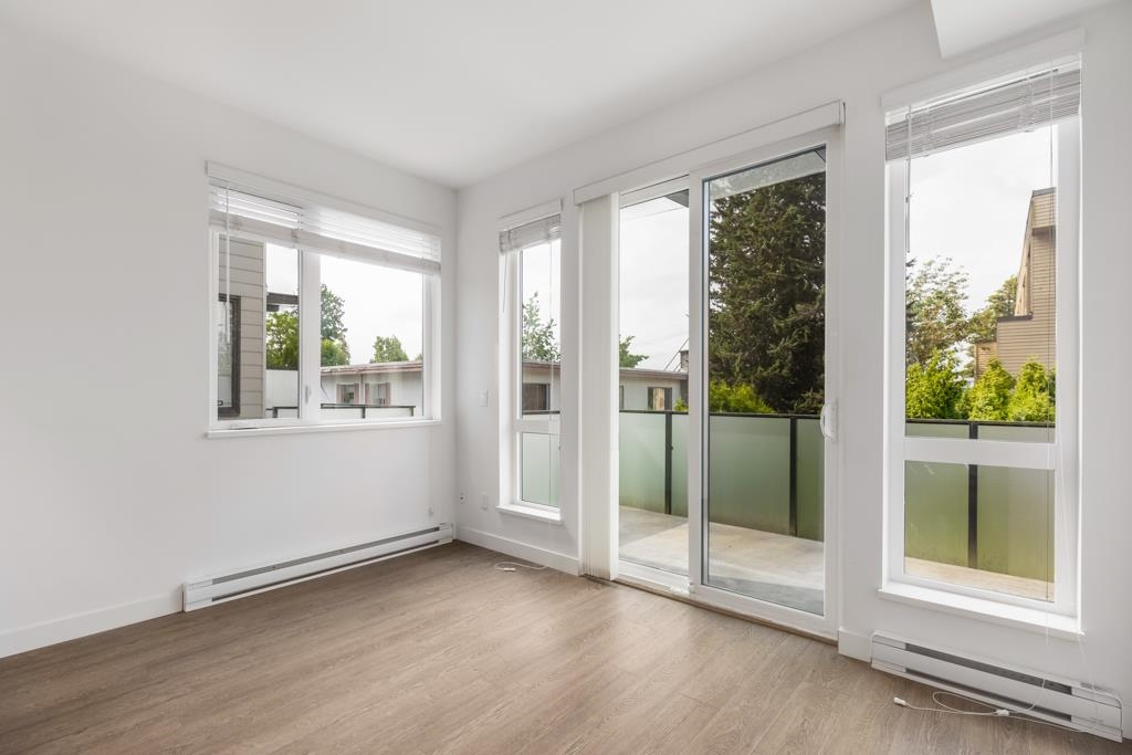 Unit 210 - 6533 Mckay Avenue, Burnaby 5