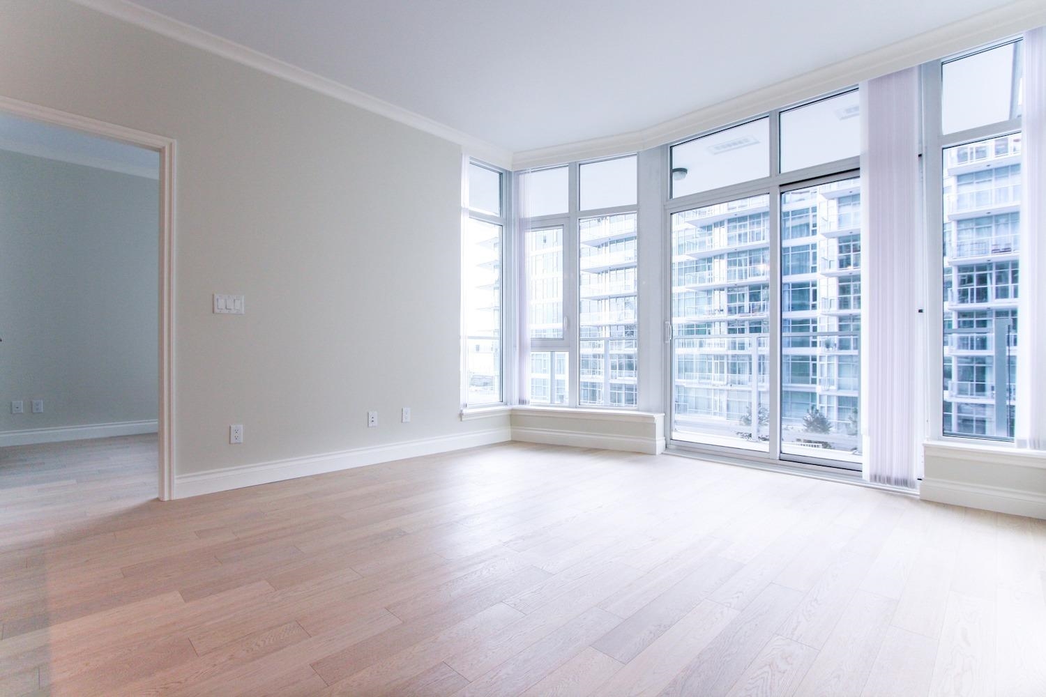 Unit 1006 - 199 Victory Ship Way, North Vancouver 3