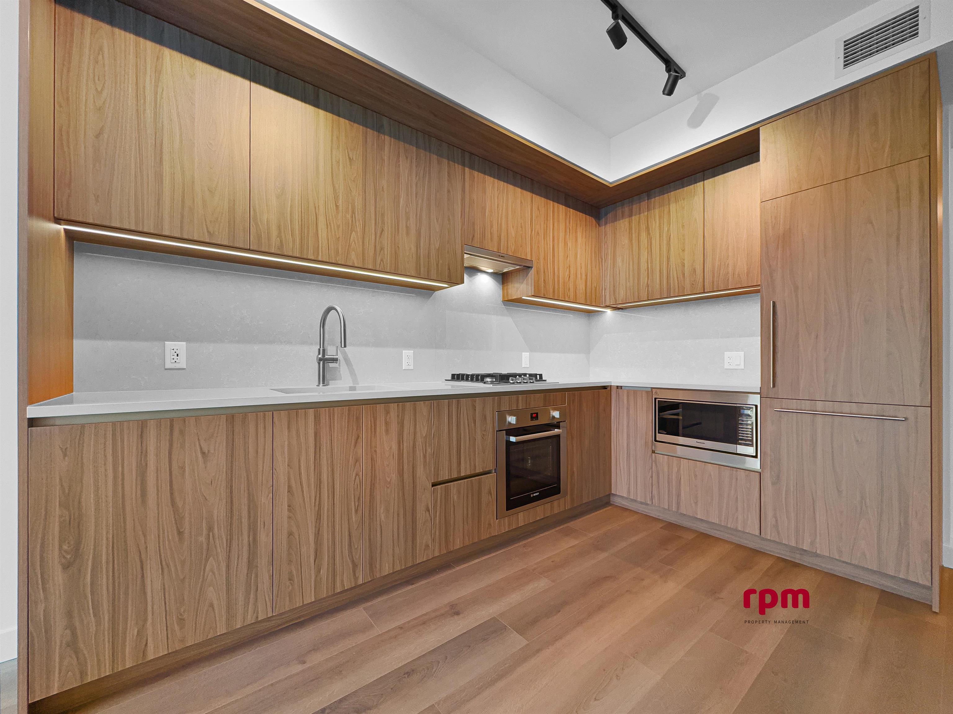 Unit 4xx - 5987 Wilson Avenue, Burnaby 3