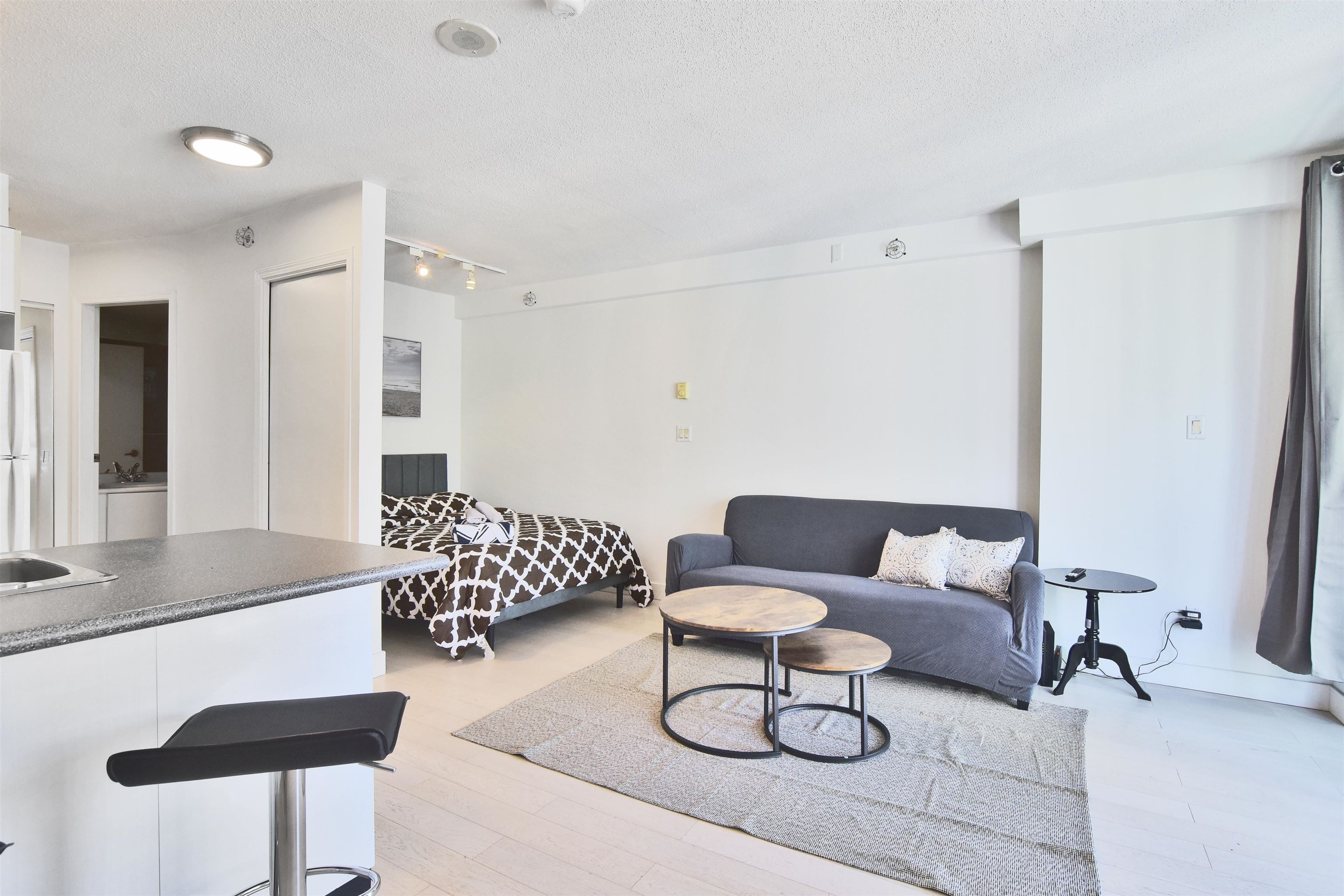 Unit 2801 - 939 Homer Street, Vancouver 2