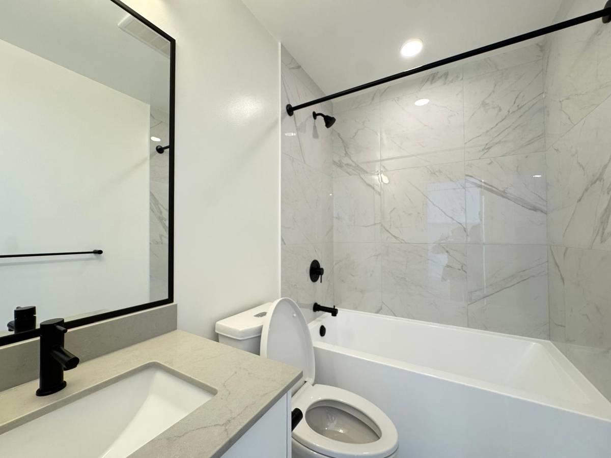 Unit 4XX - 8551 201 St, Langley 5
