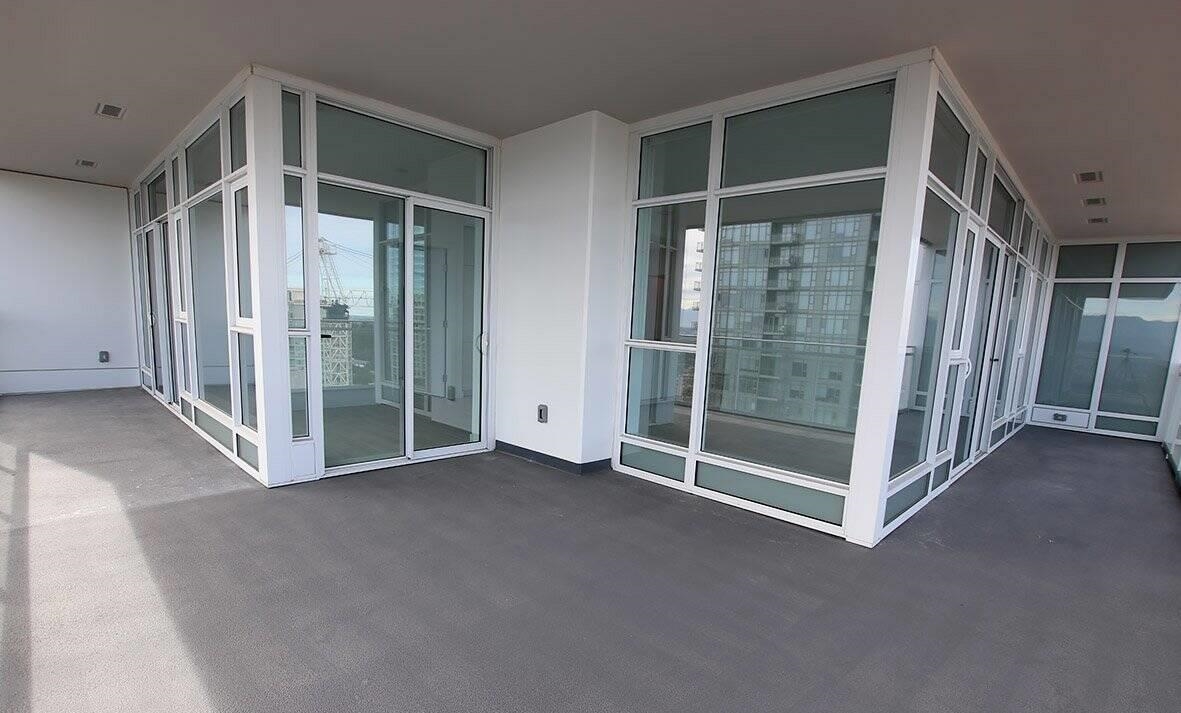 Unit 2708 - 4670 Assembly Way, Burnaby 4